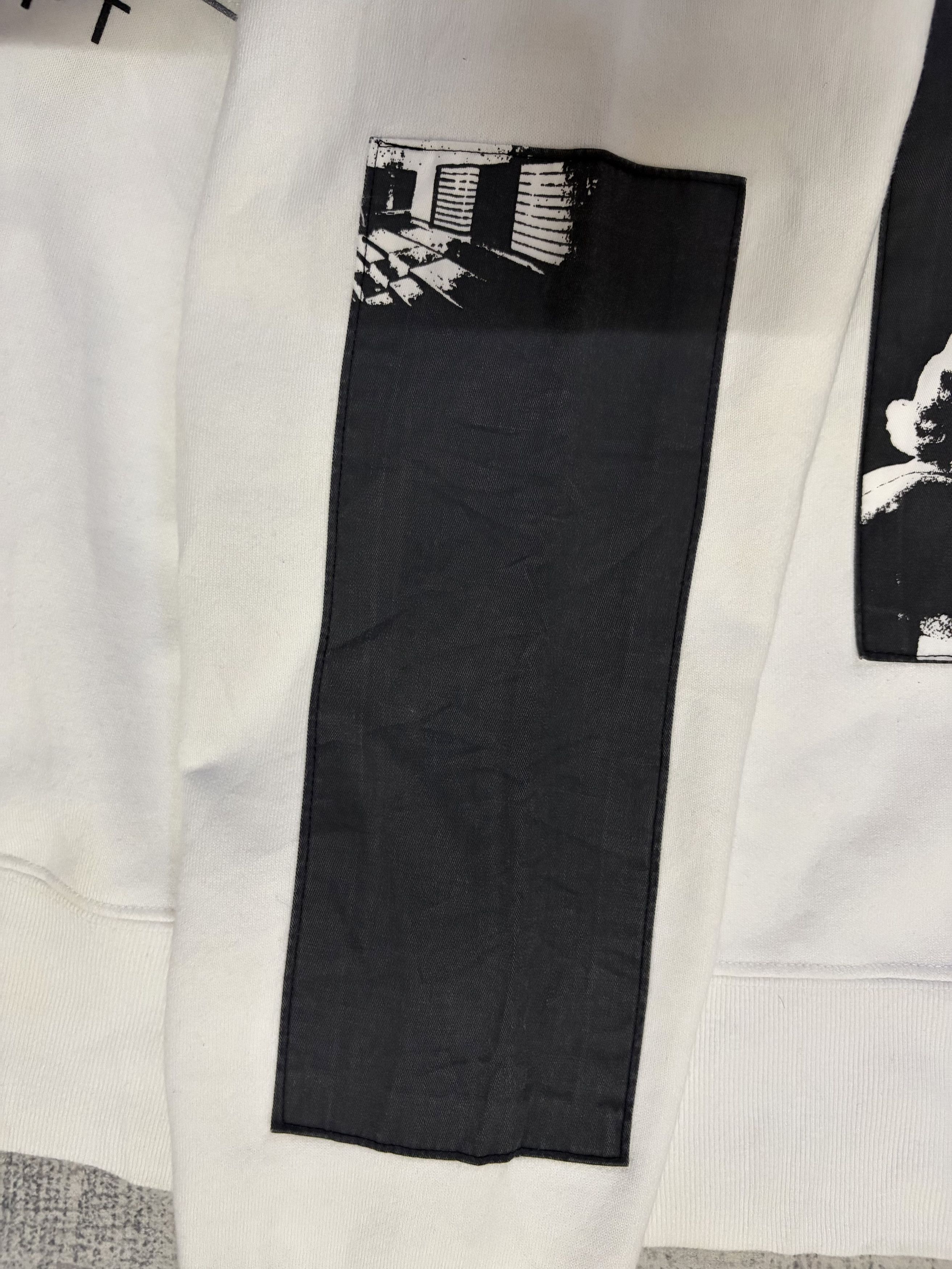 Cav Empt Cav Empt Black Rooms Sweatshirt Size US M / EU 48-50 / 2 - 13 Thumbnail