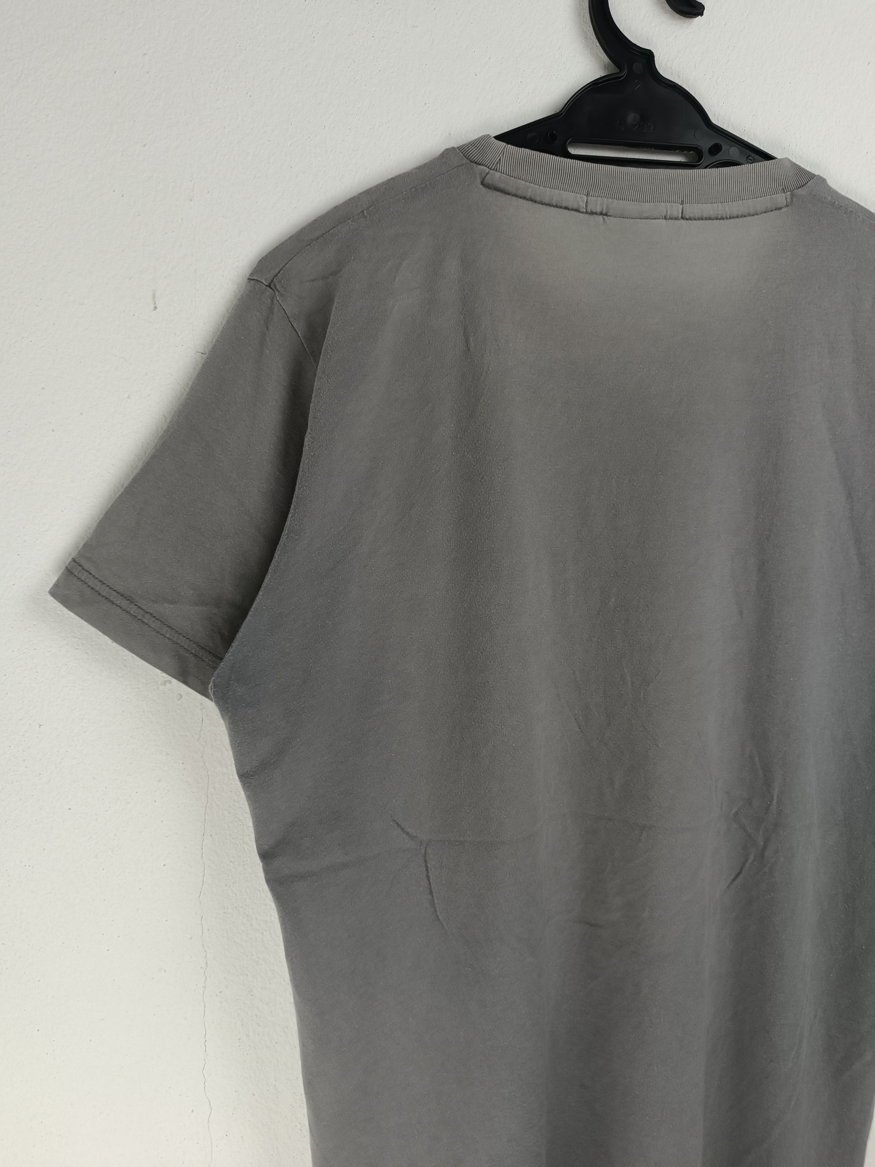Playstation VINTAGE FADED METAL GEAR SOLID 4 25TH ANN. VERY RARE TEE Size US L / EU 52-54 / 3 - 14 Thumbnail
