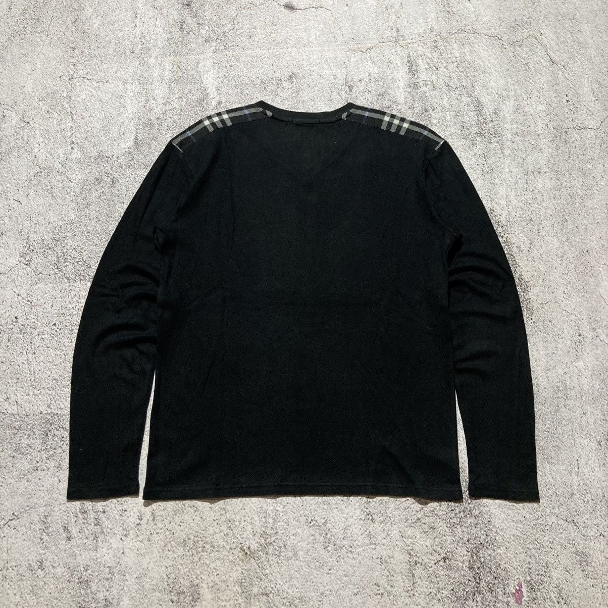 Burberry Vintage Burberry Black Label V Neck Longslevee Black Luxury Size US L / EU 52-54 / 3 - 9 Thumbnail