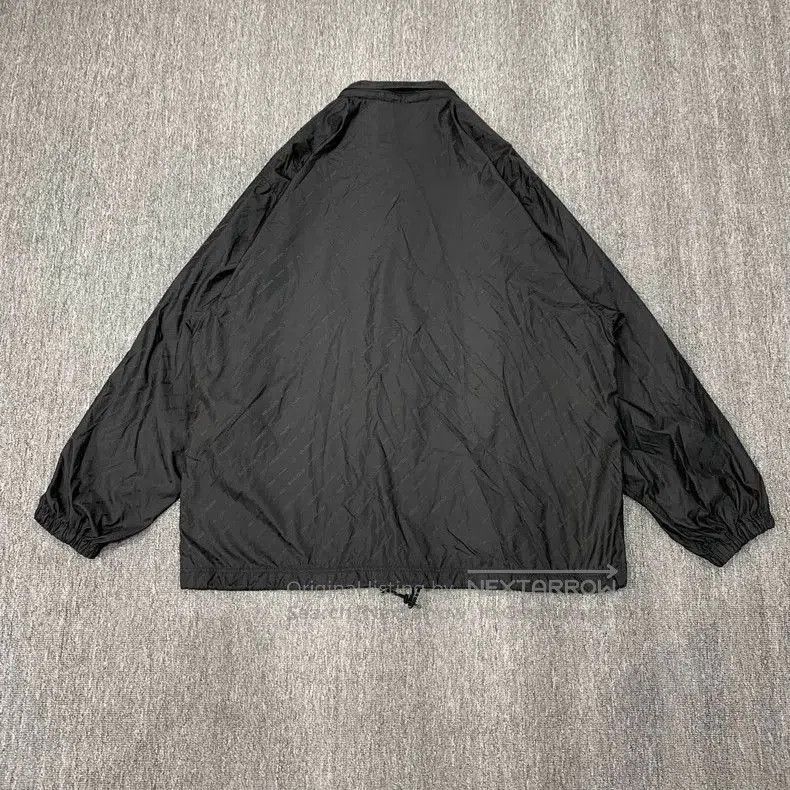Balenciaga Balenciaga Black Printed Windbreaker Jacket. Size US XS / EU 42 / 0 - 2 Thumbnail