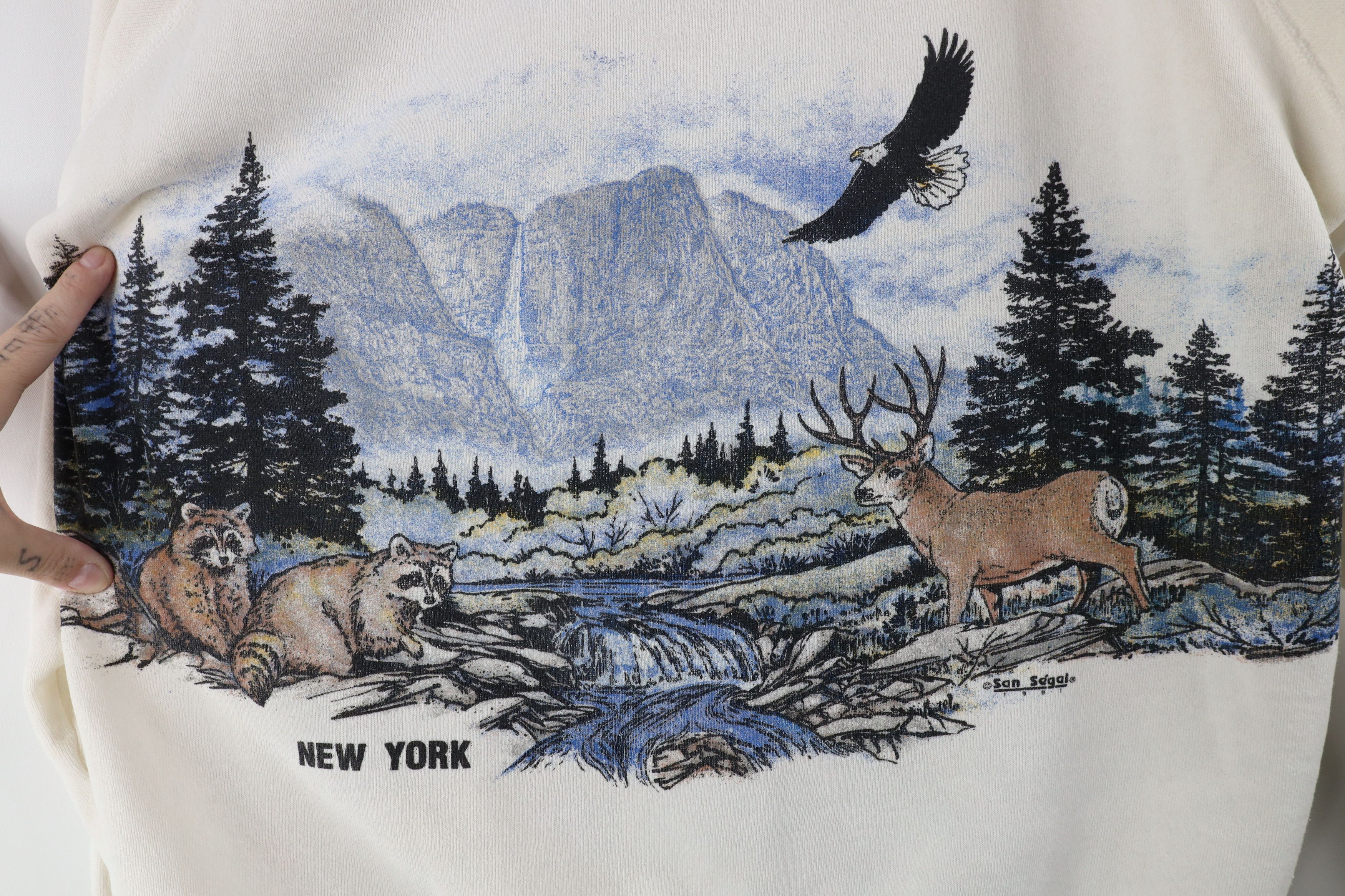 Vintage Vintage 90s Streetwear All Over Print Sweatshirt USA Size US L / EU 52-54 / 3 - 4 Thumbnail