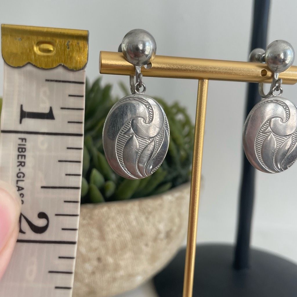 Vintage Vintage Silver Tone Disc Drop Earrings Screw Back Unpierced Size ONE SIZE - 6 Thumbnail