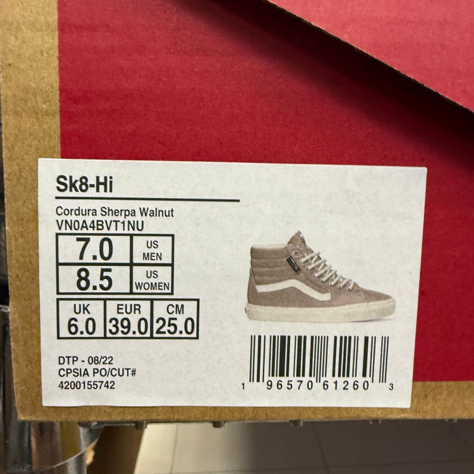 Vans VAN'S WOMEN'S 8.5 SK8 HI CORDURA SHERPA SHOES WALNUT NIB Size US 8.5 / IT 38.5 - 6 Thumbnail