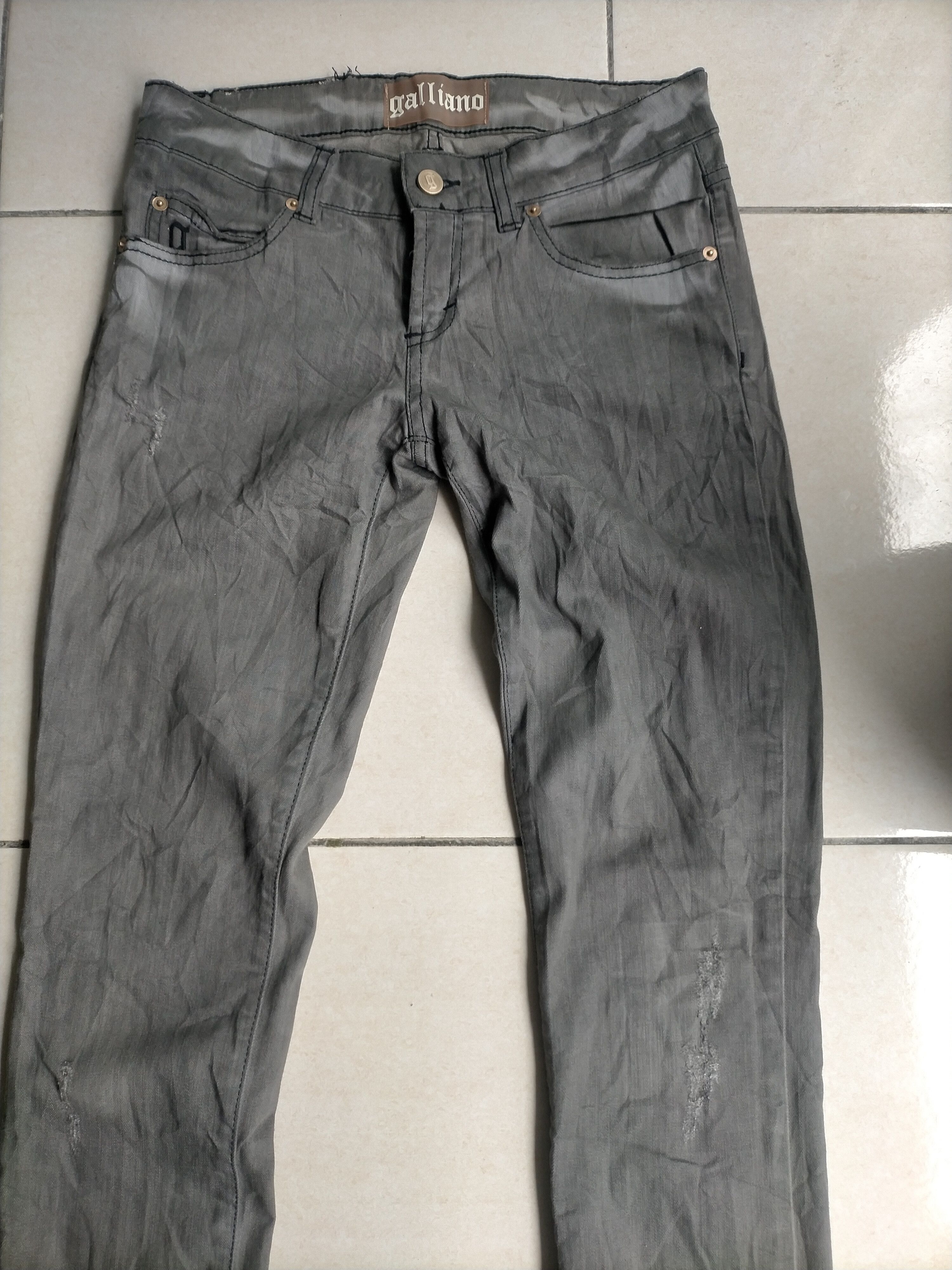 John Galliano John Galliano Distressed Jeans Size US 29 - 4 Thumbnail