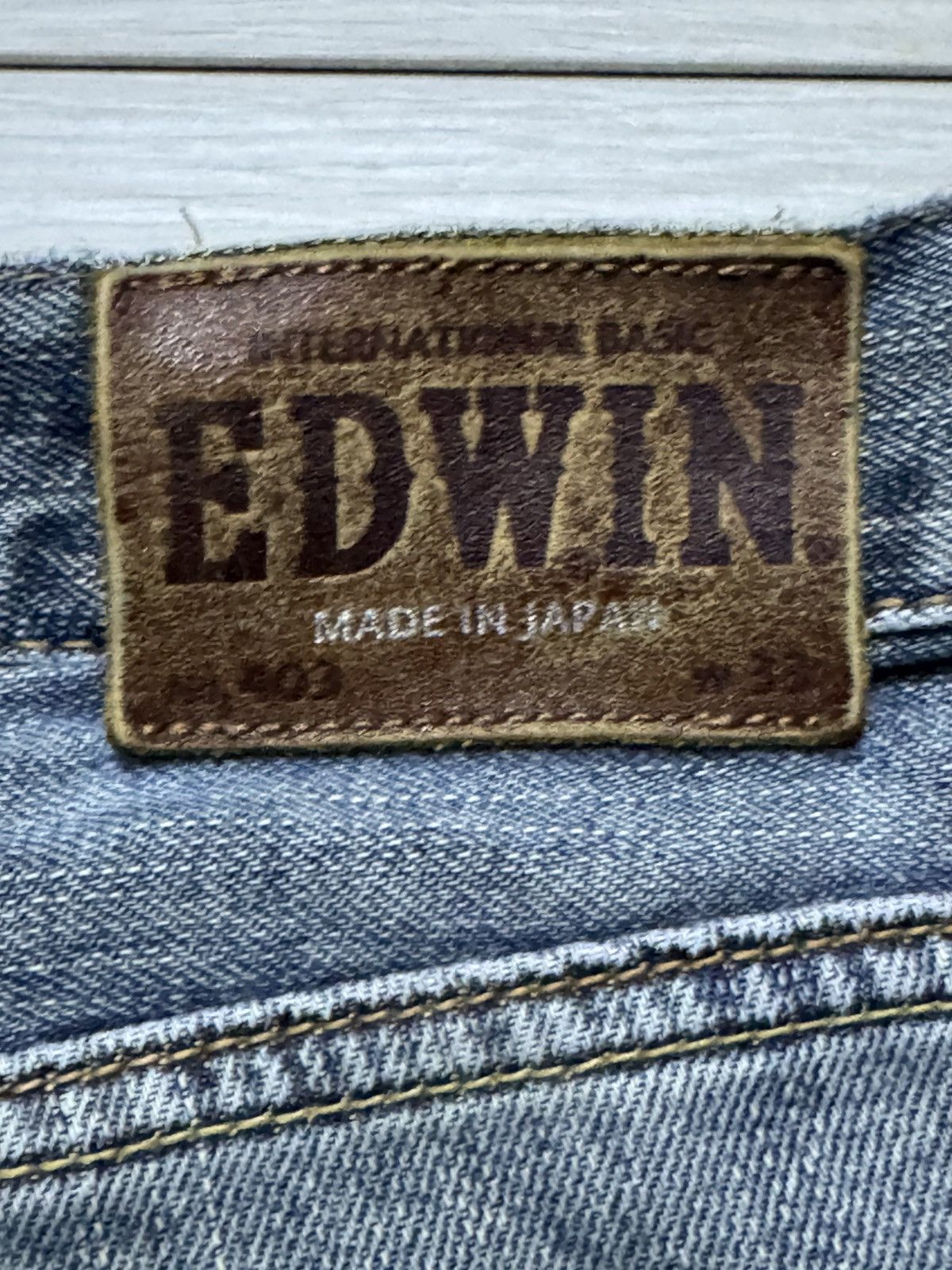 Edwin Vintage Edwin 403 Denim Distressed Loose Jeans Size US 32 / EU 48 - 13 Thumbnail