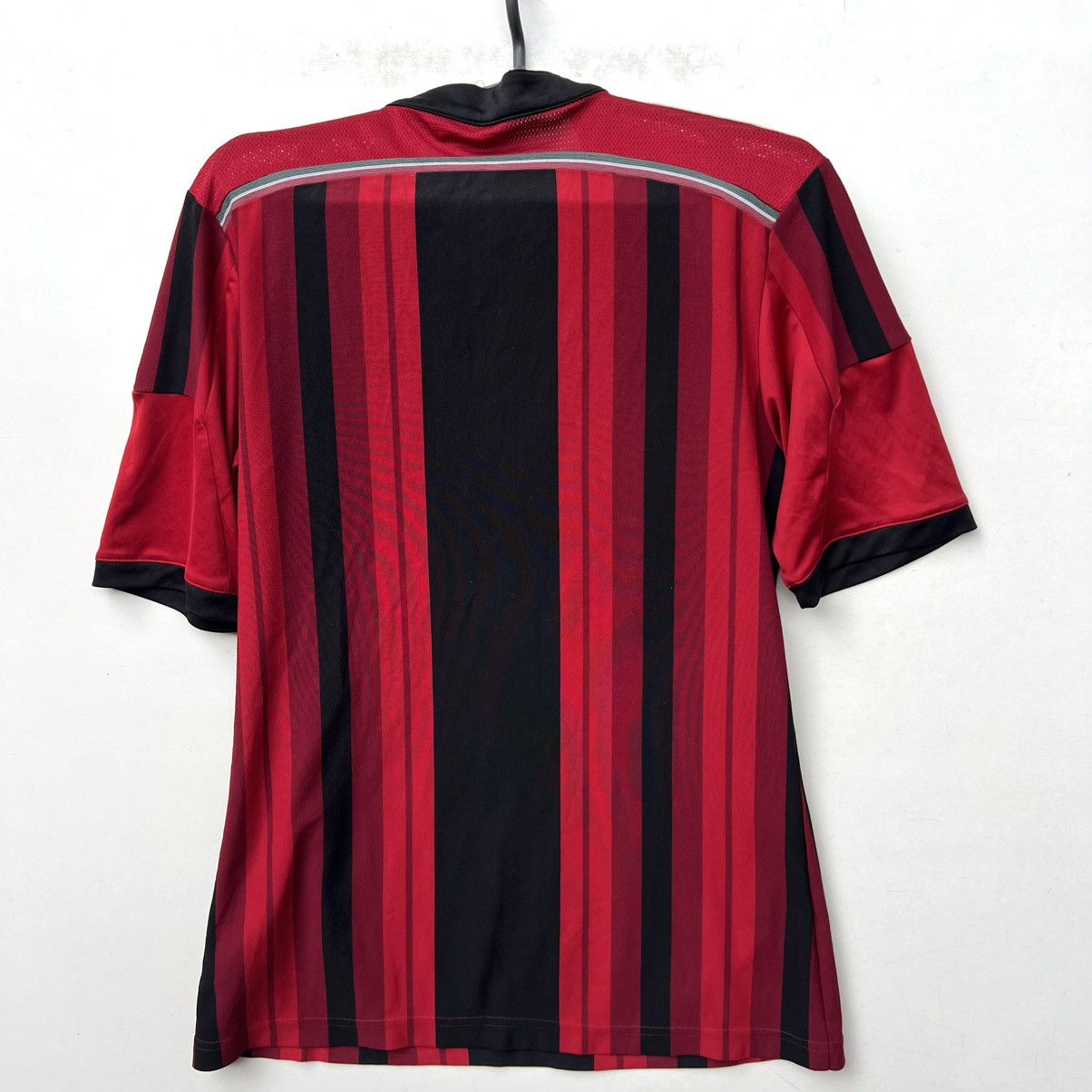 Adidas AC Milan home soccer jersey 2014 2015 football t shirt Size US S / EU 44-46 / 1 - 10 Thumbnail