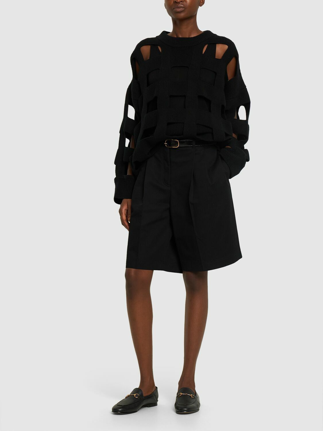 Valentino o1y0326 Crewneck Sweater in Black Size L / US 10 / IT 46 - 4 Thumbnail