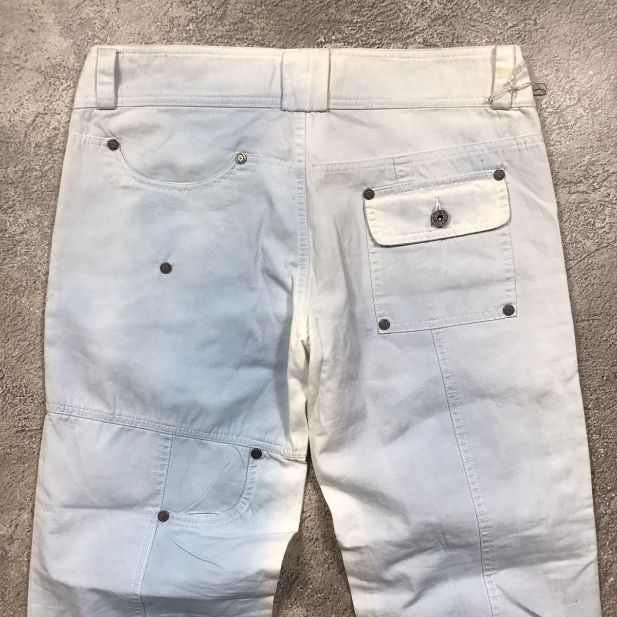 Vintage Y2K Baggy Distressed Cargo Pants Thrashed Streetwear Logo 27 Size 27" / US 4 / IT 40 - 7 Thumbnail