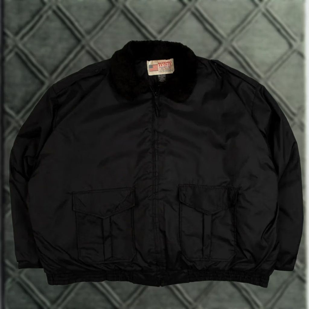 Vintage VINTAGE Sherpa Collared Full Zip Bomber Jacket 3XL Men's Black Workwear Size US XXL / EU 58 / 5 - 1 Thumbnail