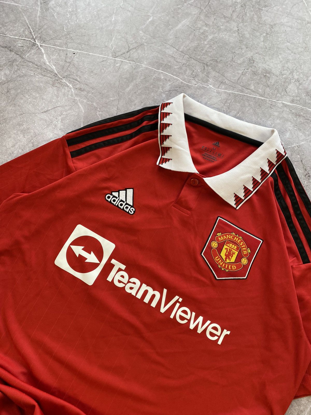 Adidas × Vintage Adidas Manchester United #11 Martial 2022 UEFA Soccer Jersey Size US M / EU 48-50 / 2 - 5 Thumbnail