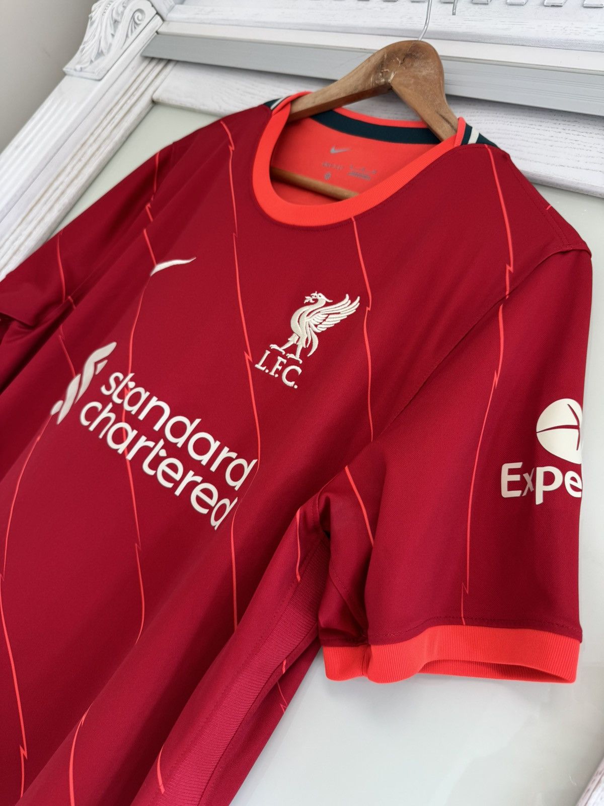 Nike Liverpool 2021-2022 Home Soccer Jersey Football Kit Shirt Size US XL / EU 56 / 4 - 5 Thumbnail