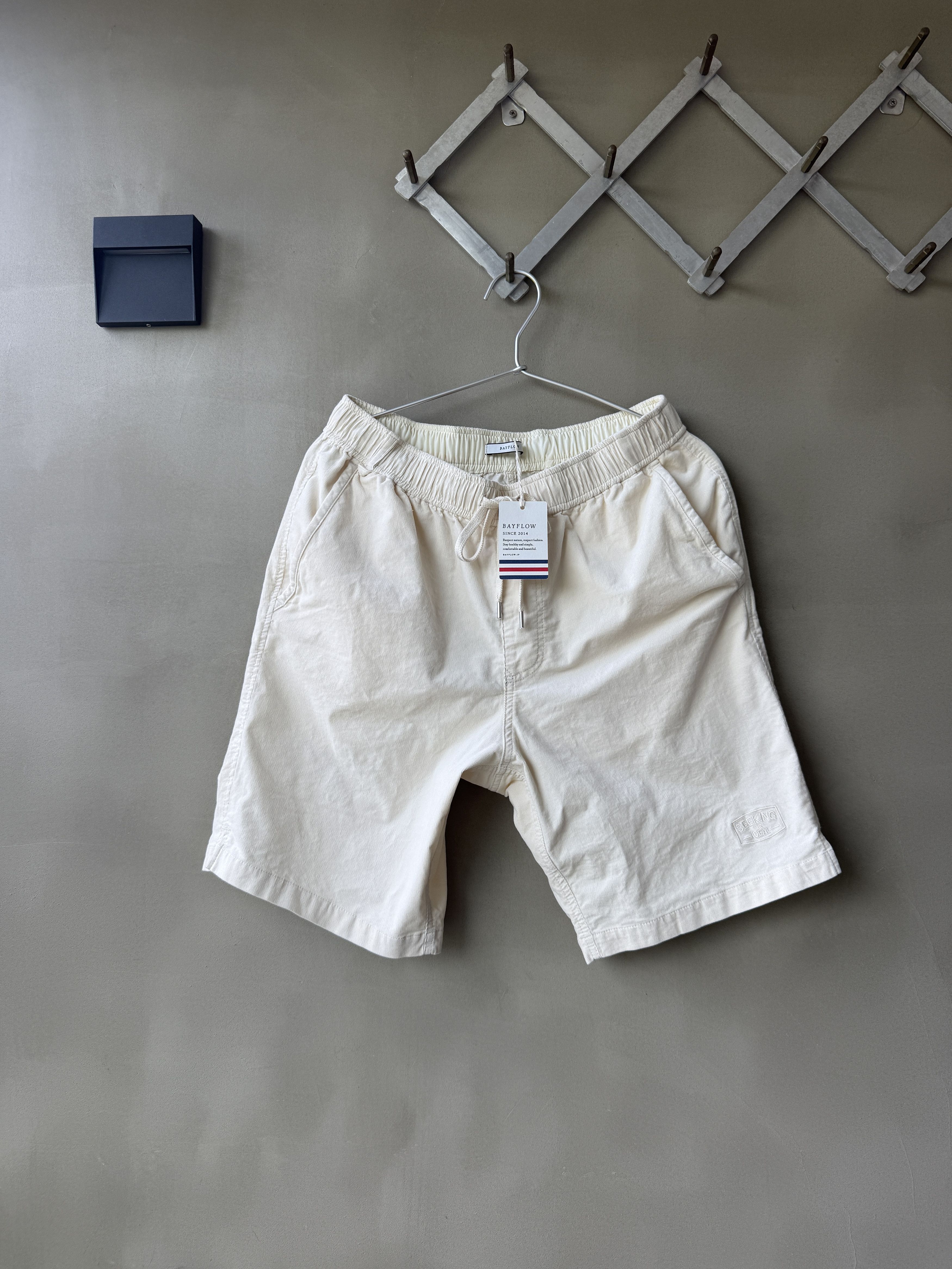 Japanese Brand Bayflow Japan Mens Beige Thin Corduroy Summer Shorts Size US 32 / EU 48 - 1 Thumbnail