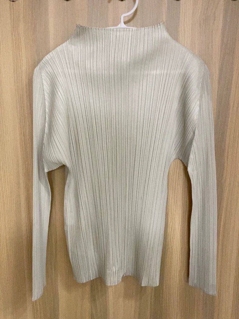 Issey Miyake Issey Miyake size:3 Beige long sleeves Size S / US 4 / IT 40 - 2 Thumbnail
