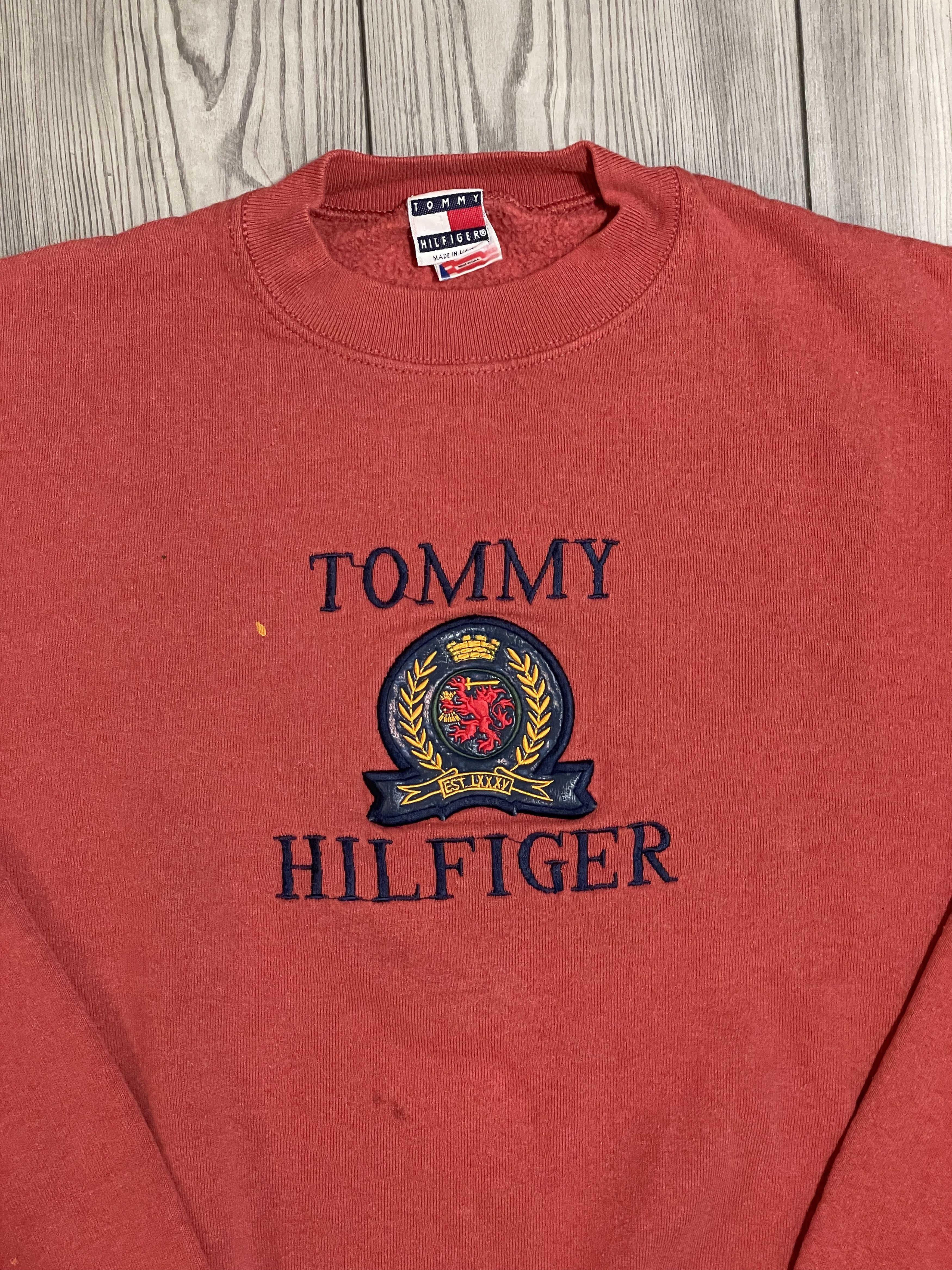 Tommy Hilfiger Tommy Hilfiger 1980s salmon red sweater Size US XL / EU 56 / 4 - 3 Thumbnail