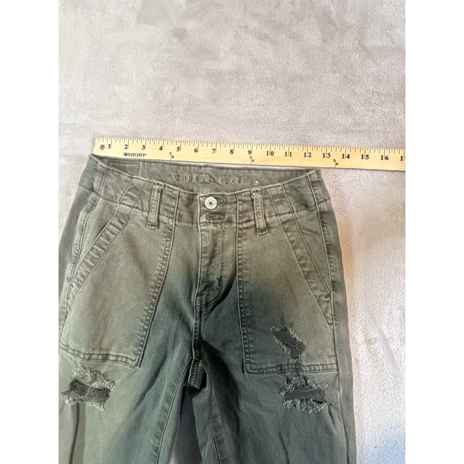 American Eagle Outfitters American Eagle Women's Jegging, High-Rise, Super Stretch, Olive Green, Size 4 Short, 5-Pocket, Denim Size 27" / US 4 / IT 40 - 6 Thumbnail