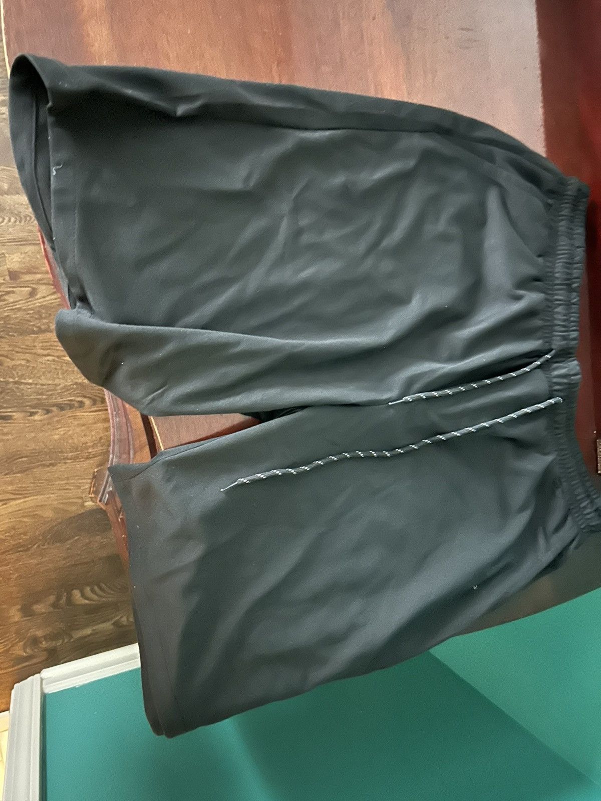 Other CASUAL SHORTS Size US 35 - 1 Thumbnail