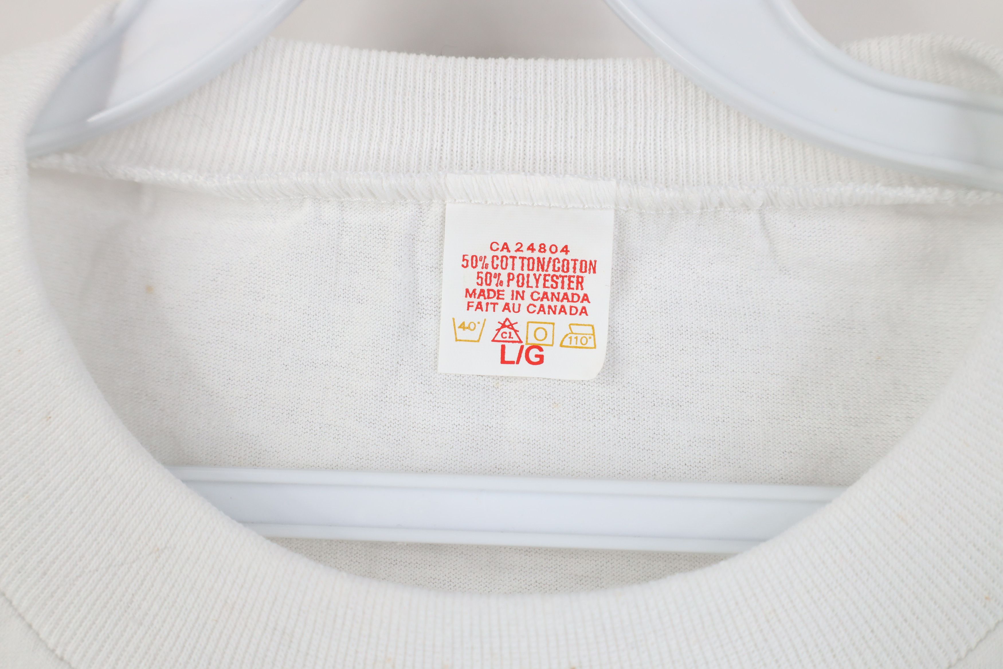 Vintage Vintage 90s Streetwear Falls Canada Rainbow T-Shirt White Size US L / EU 52-54 / 3 - 10 Thumbnail