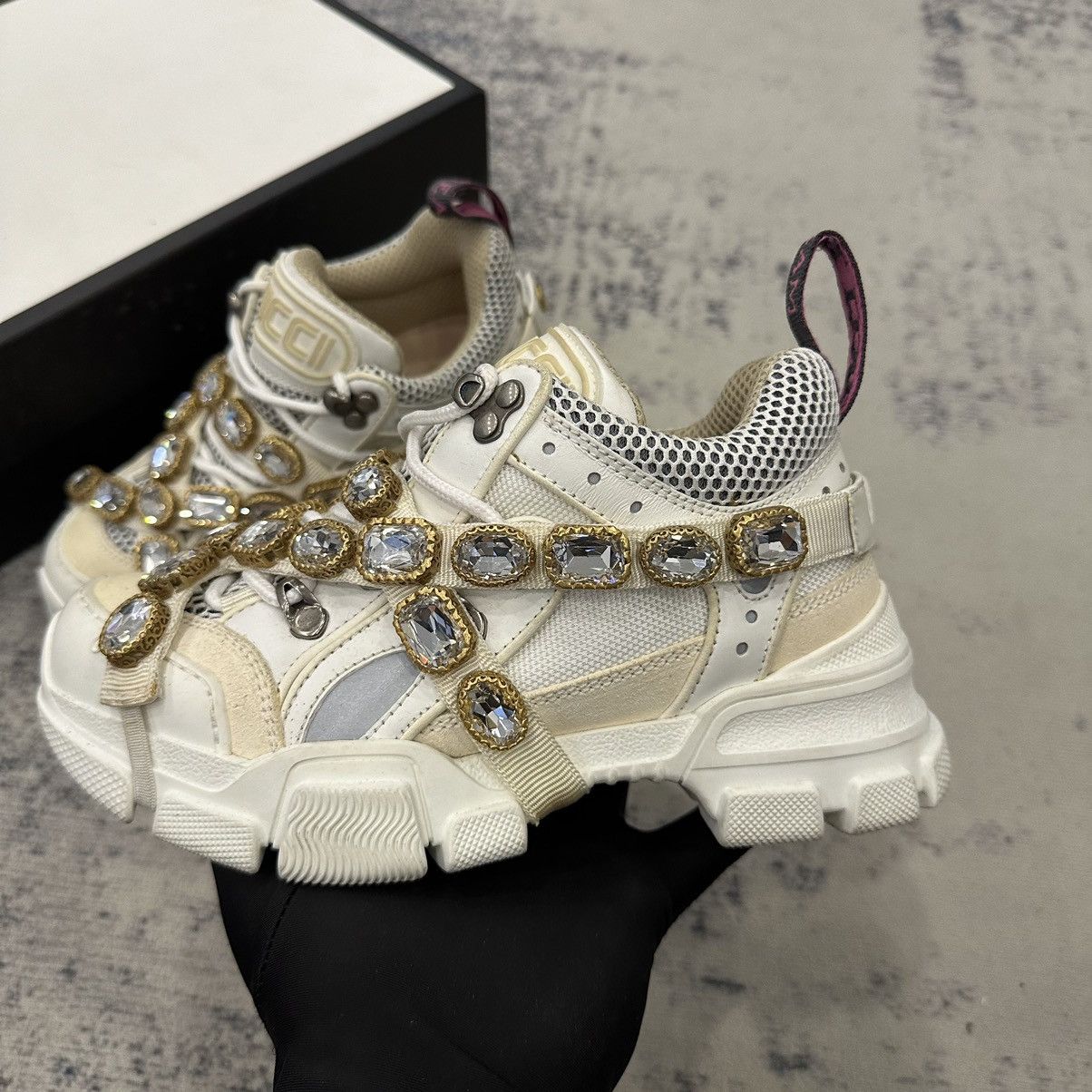 Gucci Gucci Flashtrek Size US 4 / IT 34 - 2 Thumbnail