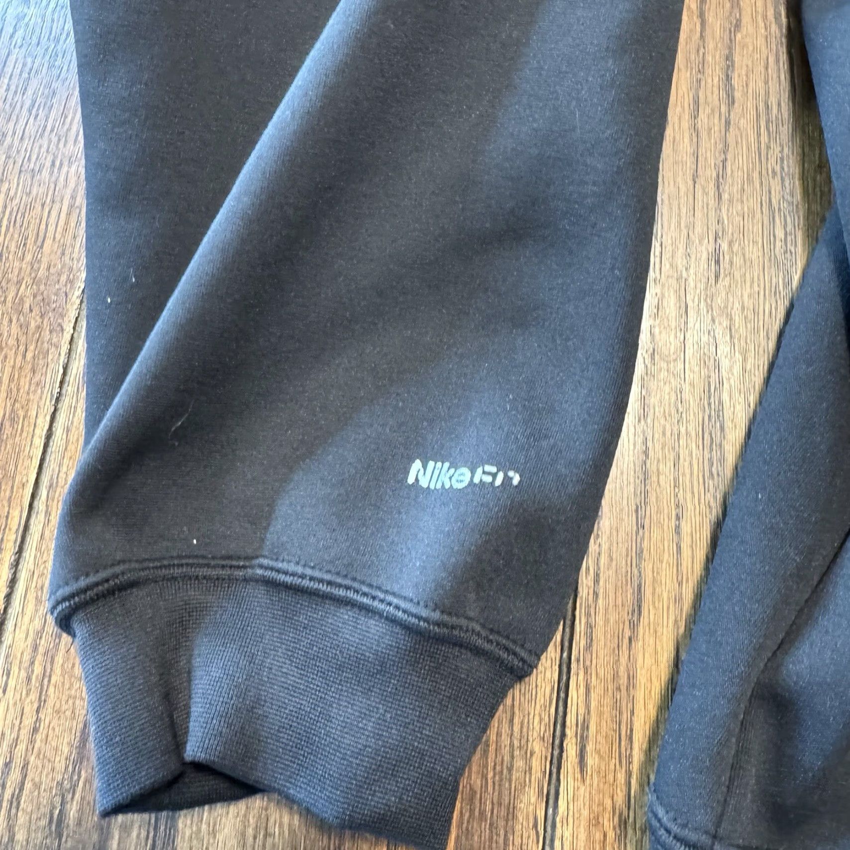 Nike VINTAGE Nike Fit Therma Men's Medium Kobe Bryant Mamba Hooded Sweatshirt Hoodie Mens M Black Nike Sweatshirt Size US M / EU 48-50 / 2 - 7 Thumbnail