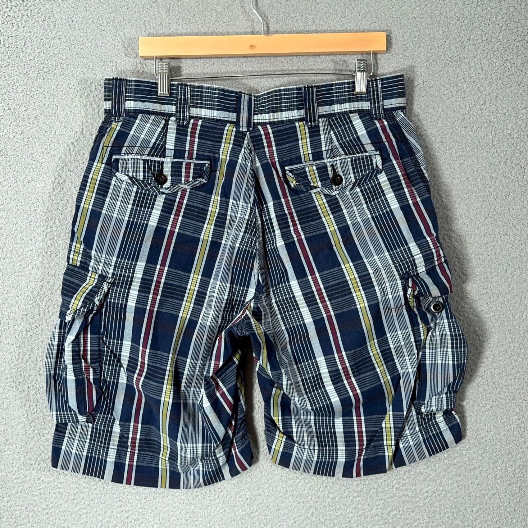Polo Ralph Lauren VINTAGE Polo Ralph Lauren Patchwork Madras Cargo Shorts Mens 34 Blue Plaid 10" Polo Ralph Lauren Shorts Cargo Mens 34 Blue Plaid 10" Size US S / EU 44-46 / 1 - 2 Thumbnail