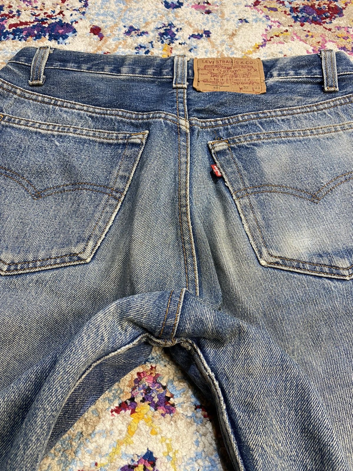 Levi's × Vintage 1980s Levis 501 Slim Fit Button Fly Distressed Blue Jeans Size US 32 / EU 48 - 15 Thumbnail