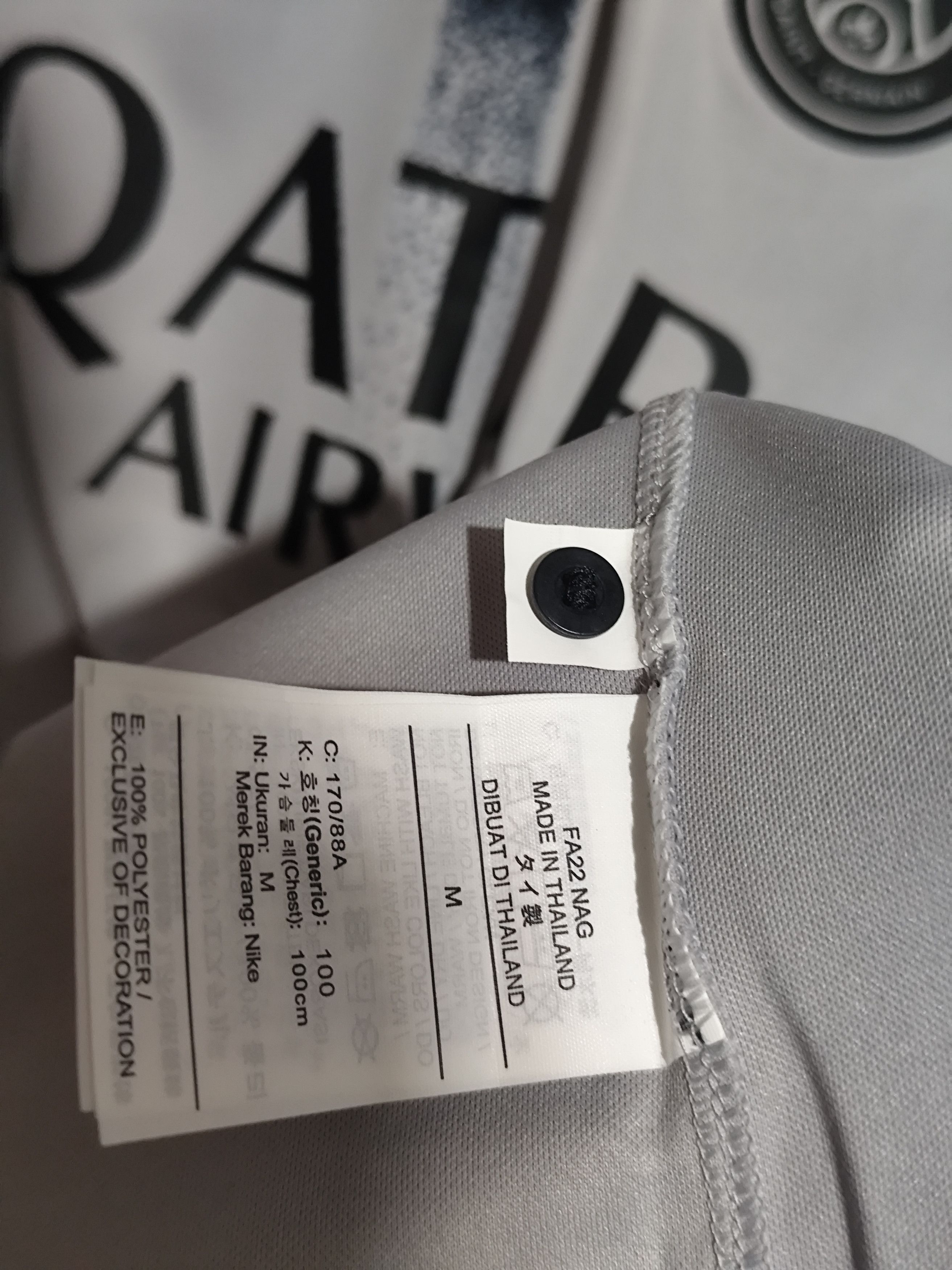 Jordan Brand × Nike Jordan x Paris Saint-Germain (PSG) 2022/23 #30 Messi Jersey Size US M / EU 48-50 / 2 - 17 Thumbnail