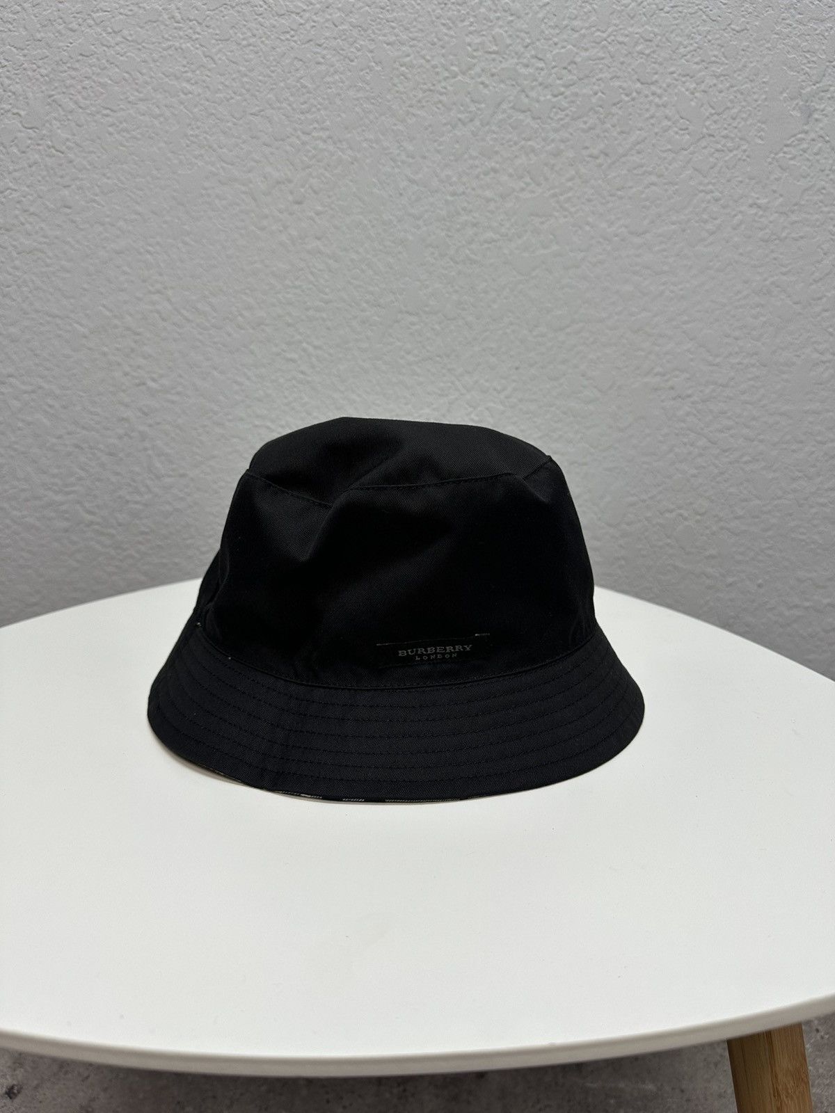 Burberry Vintage Burberry Bucket Hat Nova Check Reversible Y2K Size ONE SIZE - 6 Thumbnail