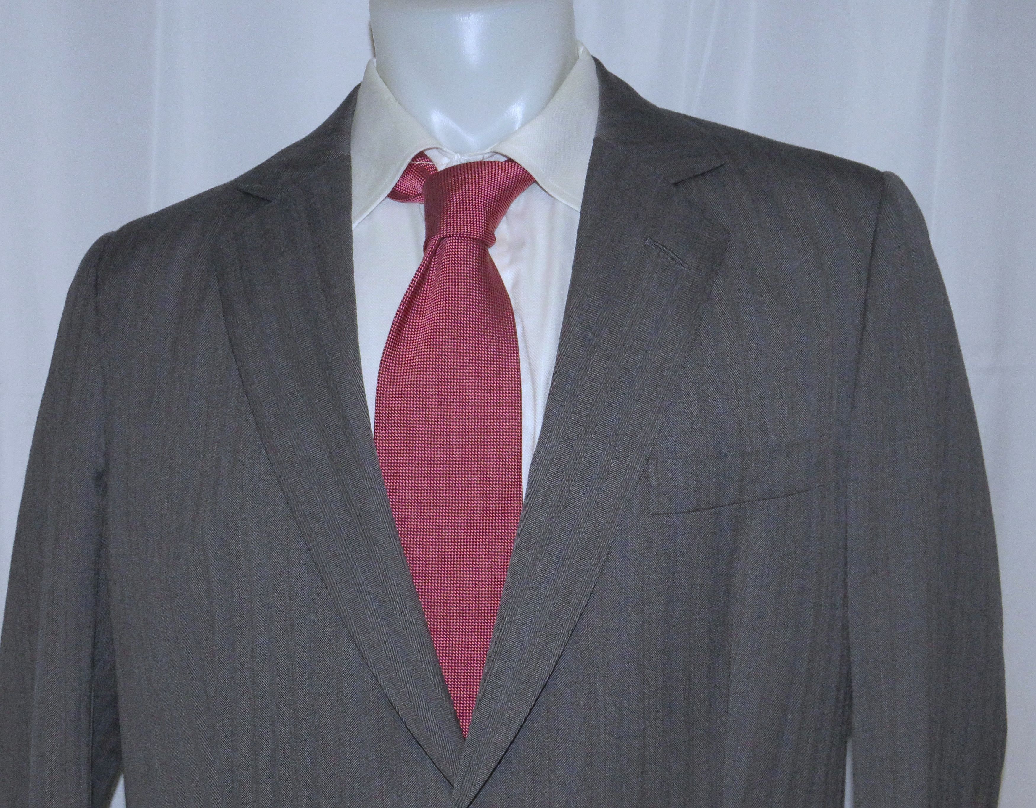 Henry Poole Savile Row Bespoke Gray Herringbone Two Button Blazer 44R Size 44R - 2 Thumbnail
