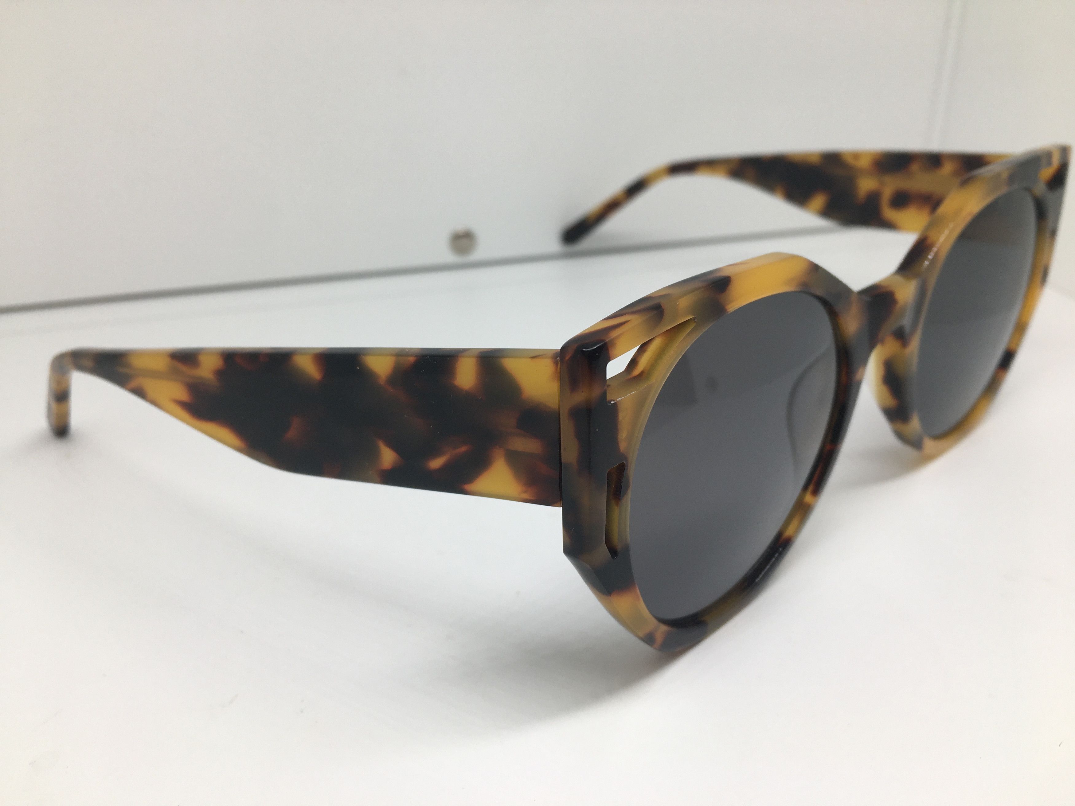 Other Handmade Tortoise Sunglasses Frame Diva Size ONE SIZE - 2 Thumbnail
