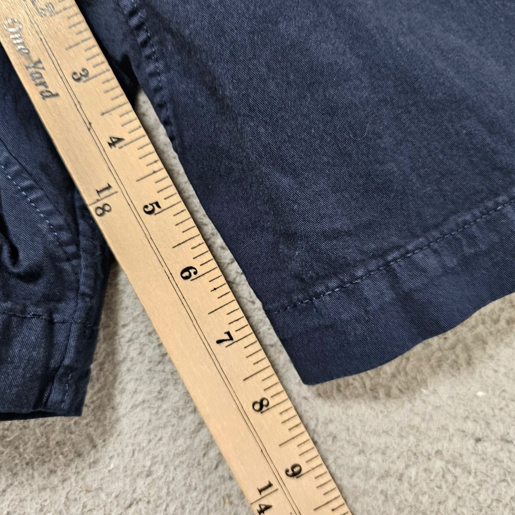 American Eagle Outfitters American Eagle Tech Twill Stretch Khaki Chino Shorts Navy 8" Ins Mens 28 NWT Size US 28 / EU 44 - 5 Thumbnail