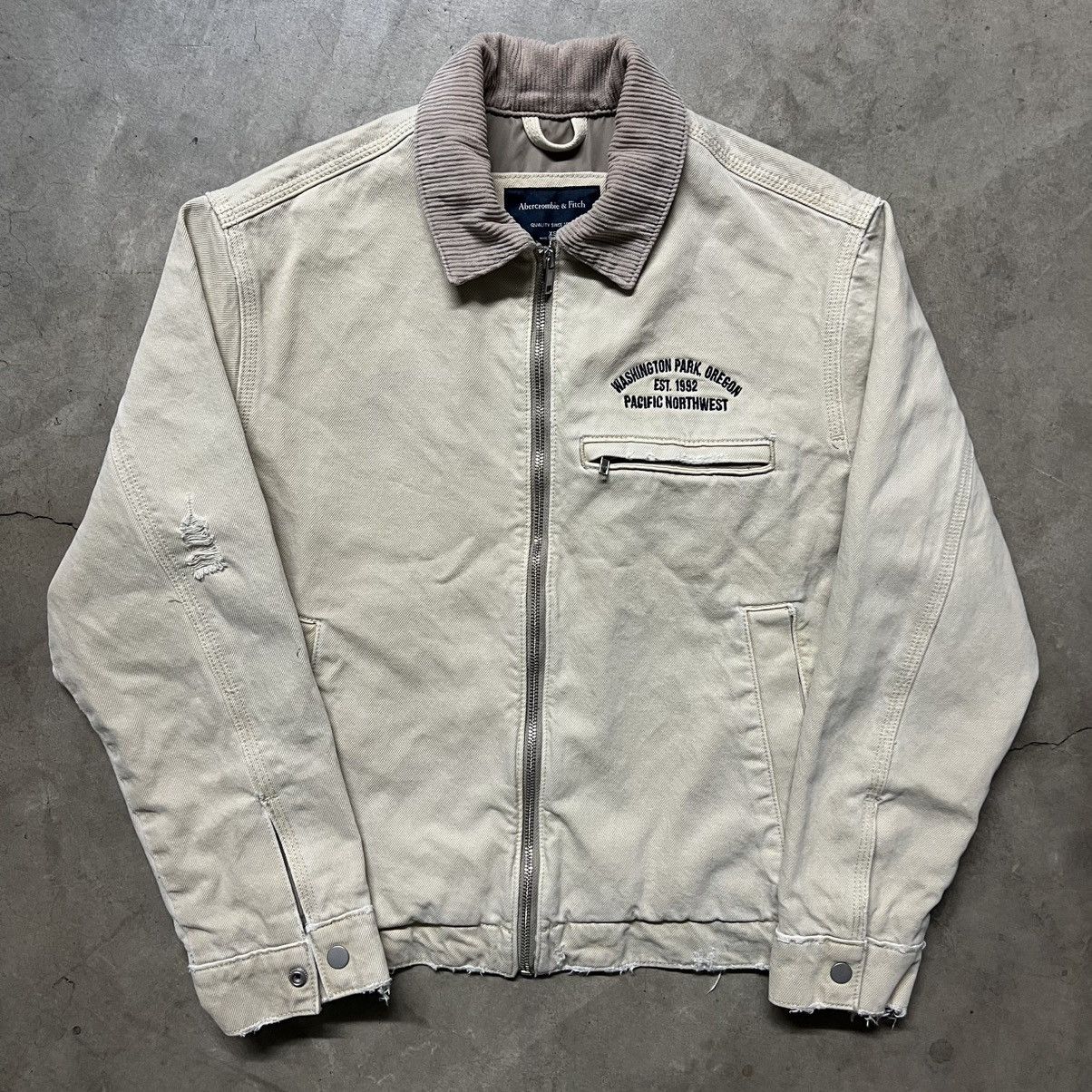 Abercrombie & Fitch × Carhartt × Dickies Abercrombie & Fitch Distressed Cropped Detroit Work Jacket Size US XS / EU 42 / 0 - 2 Thumbnail