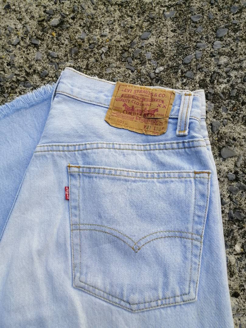 Levi's × Levi's Vintage Clothing × Vintage Vintage Levi's 501xx Fly Button Distressed Denim Jeans Size US 29 - 8 Thumbnail