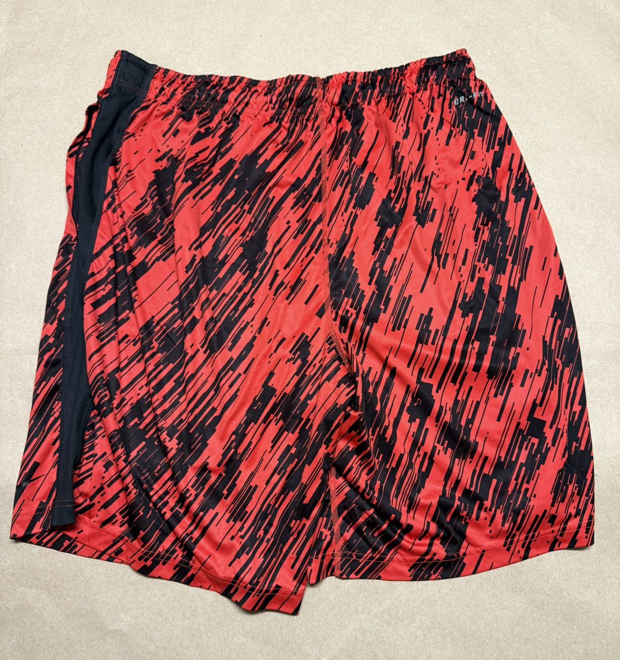 Nike Nike DriFit Basketball Shorts size XL Rare! Size US 38 / EU 54 - 2 Thumbnail