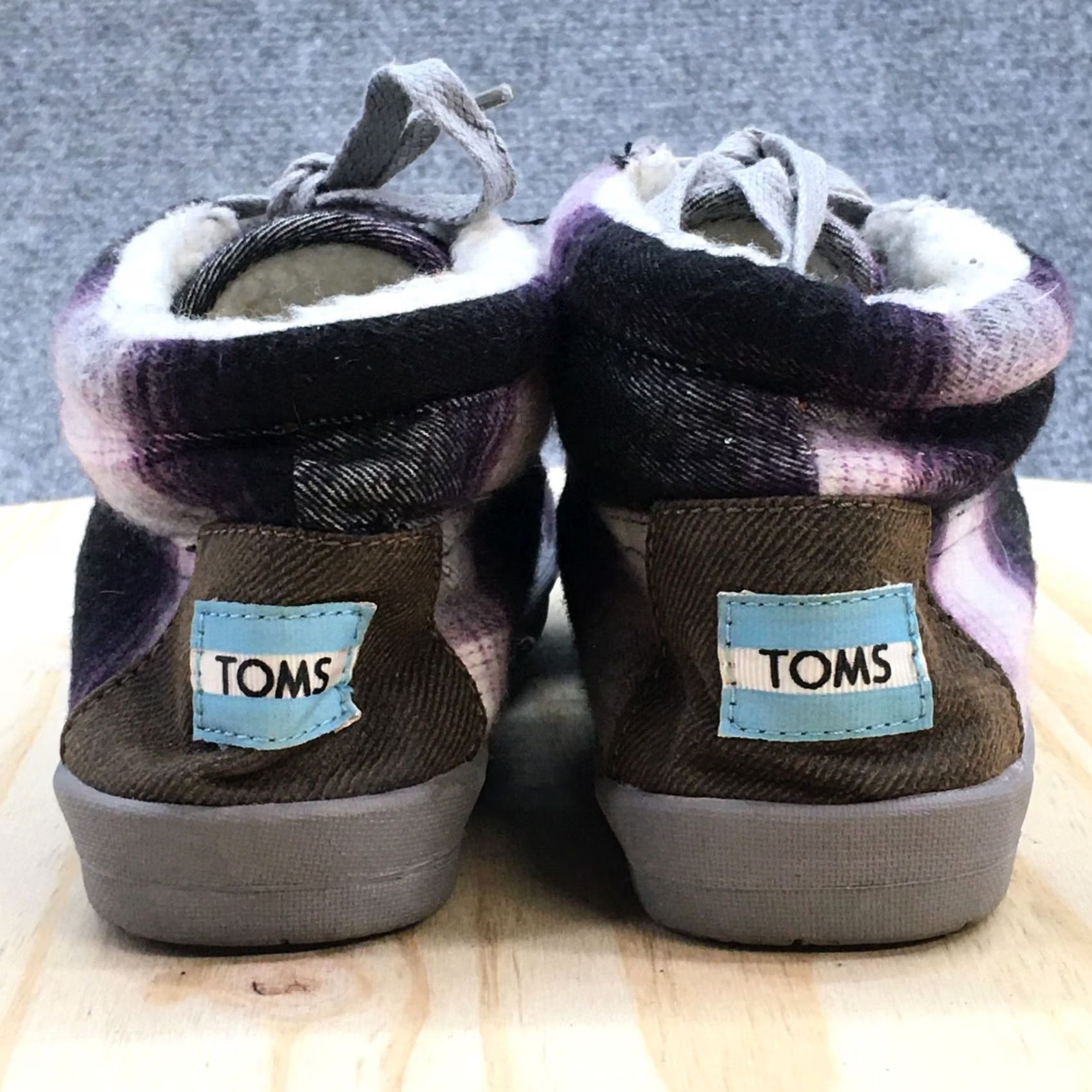 Toms TOMS Boots Womens 6.5 Shearling Ankle Booties Purple Canvas Faux Fur Lace Up Boots Size US 7 / IT 37 - 6 Thumbnail