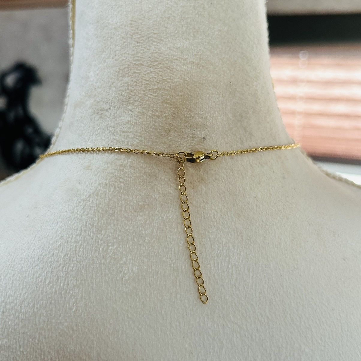Vintage Vintage gold plated pearl accent ballerina pendant necklace Size ONE SIZE - 4 Thumbnail
