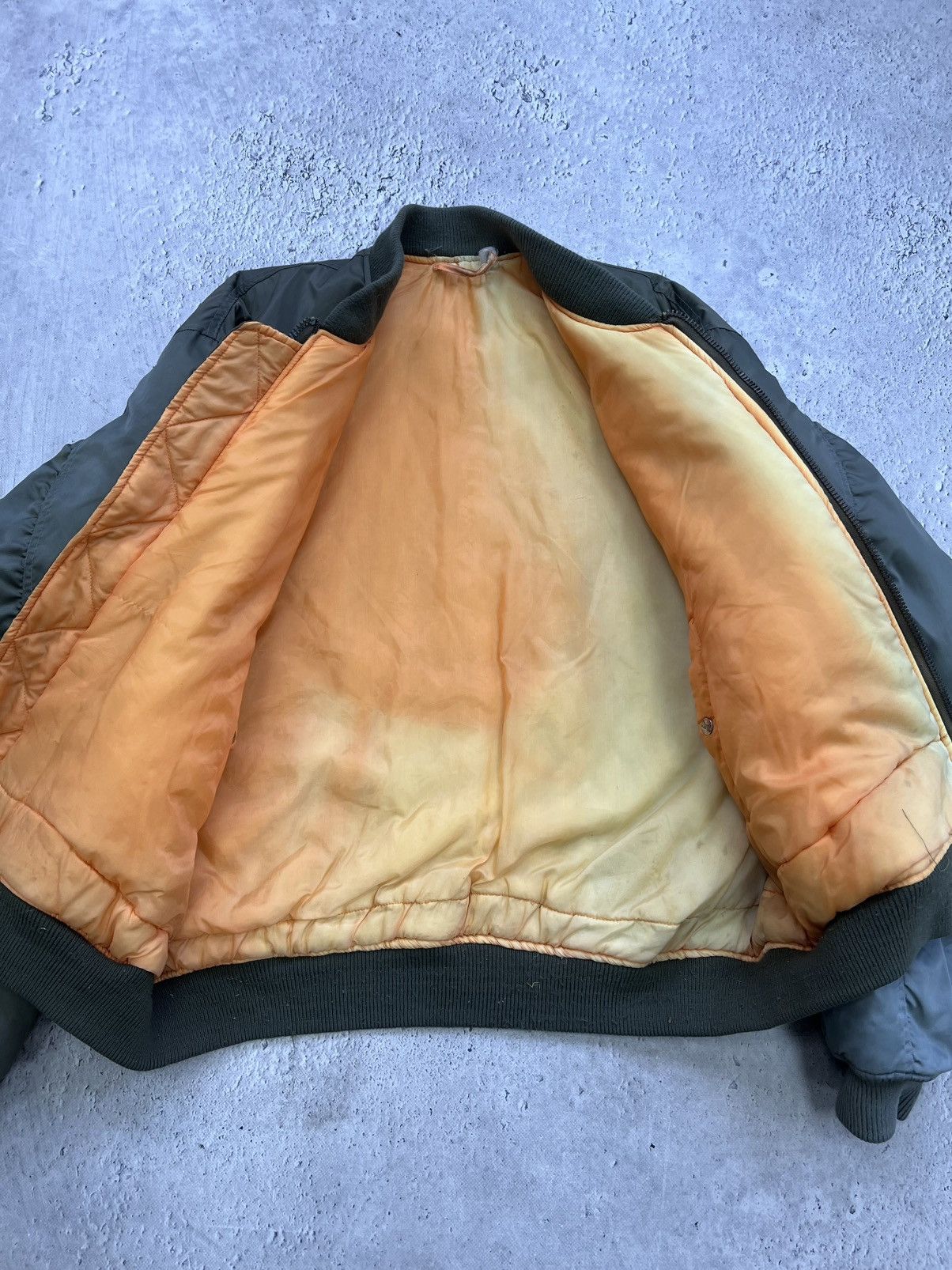 Alpha Industries Vintage KANYE WEST STYLE Alpha Industries Bomber Jacket Size US XL / EU 56 / 4 - 8 Thumbnail