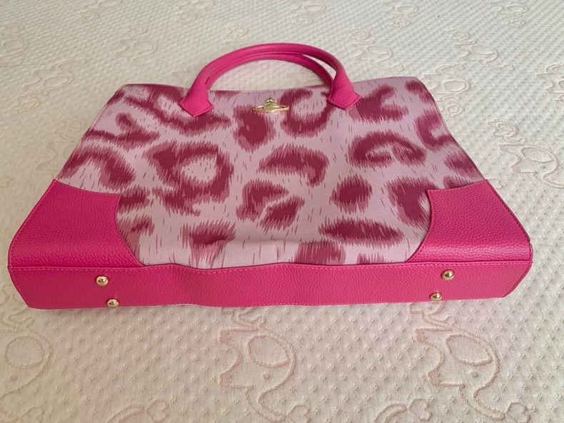 Vivienne Westwood Vivienne Westwood size os Pink leopard print Saturn briefca Size ONE SIZE - 6 Thumbnail