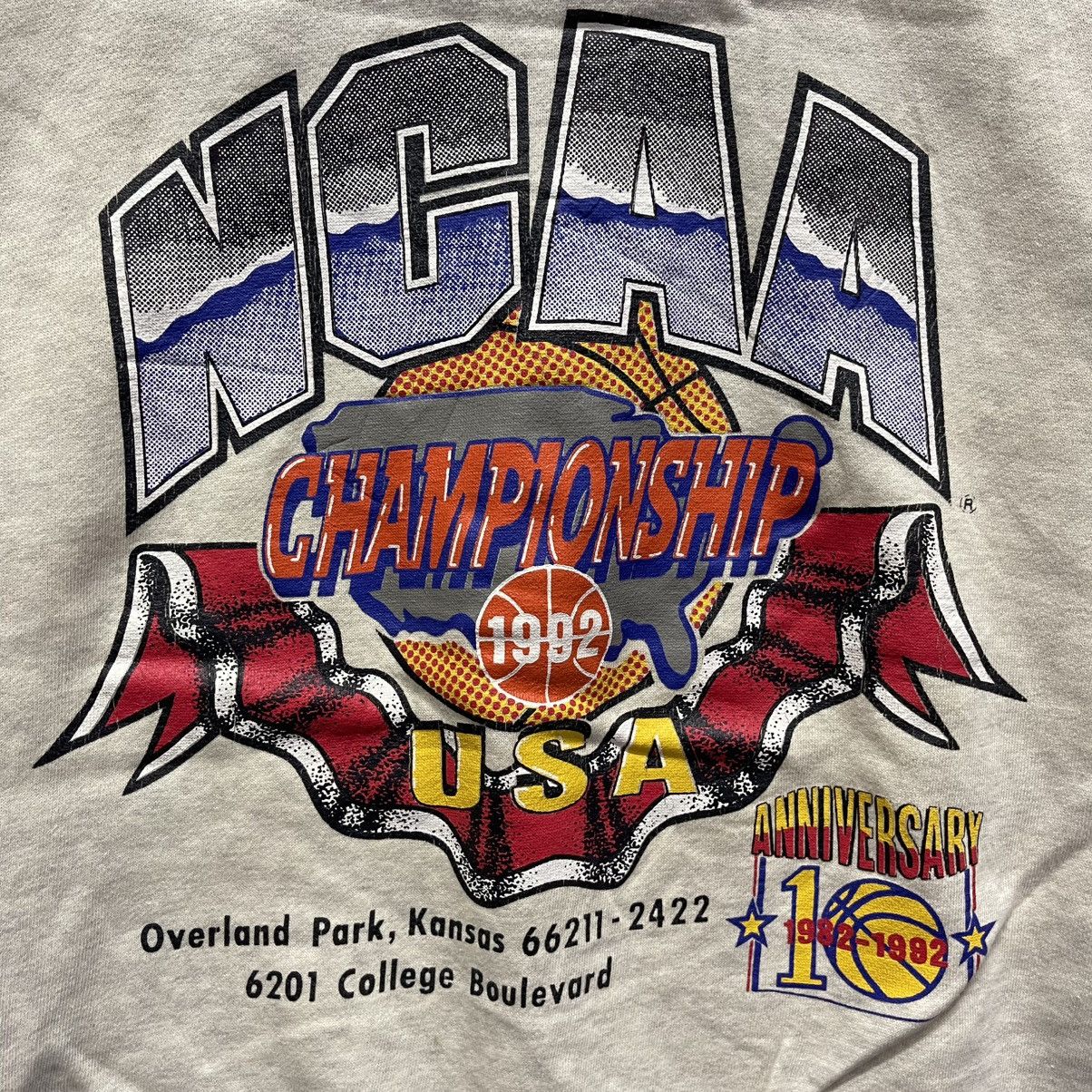 NCAA 1992 NCAA Championship Hoodie by Descente Size US L / EU 52-54 / 3 - 2 Thumbnail