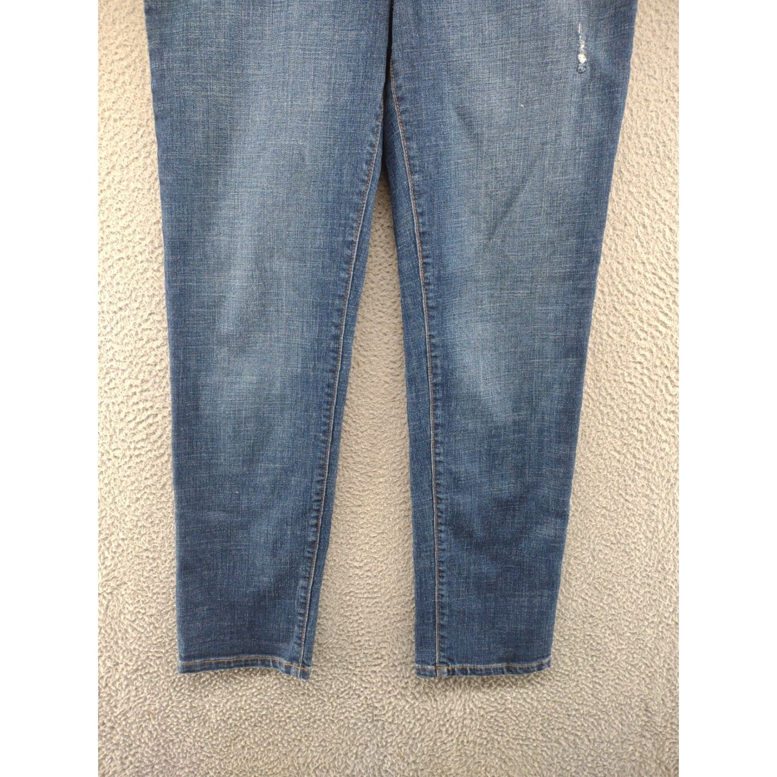 Lee Lee Modern Series Curvy Fit Boyfriend Jeans Women's Size 6 Medium Blue Denim 5-Pocket - Regular Rise Cotton Blend Shirt? Size 28" / US 6 / IT 42 - 2 Thumbnail