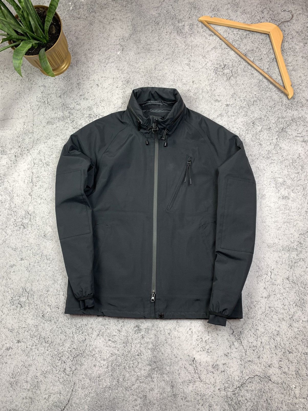 Barbour Barbour International Mayfield Waterproof Jacket Mens Size S Size US S / EU 44-46 / 1 - 1 Thumbnail