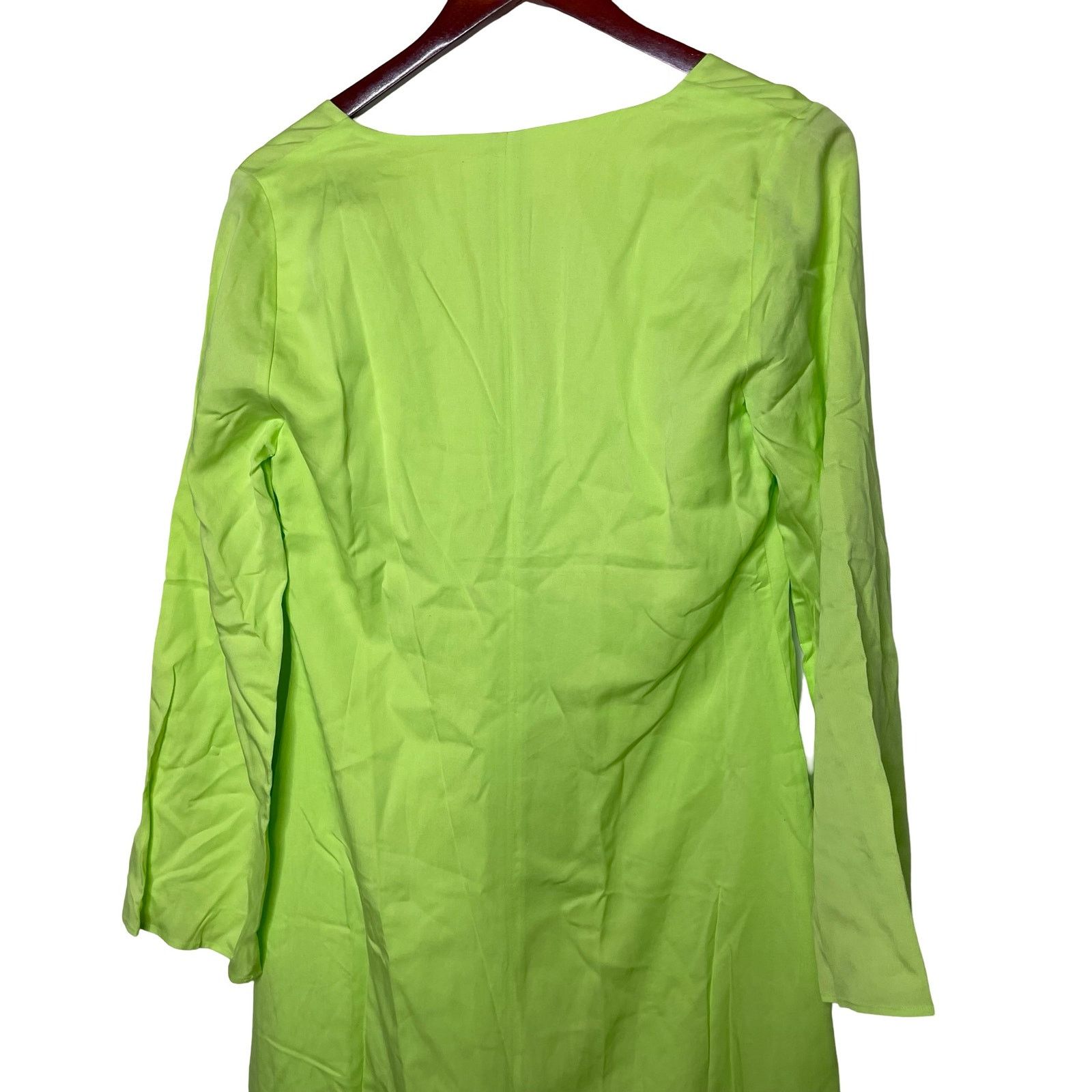 Mara Hoffman NWT MARA HOFFMAN Naliyah V-Neck Midi Dress in neon green 6 |  Grailed