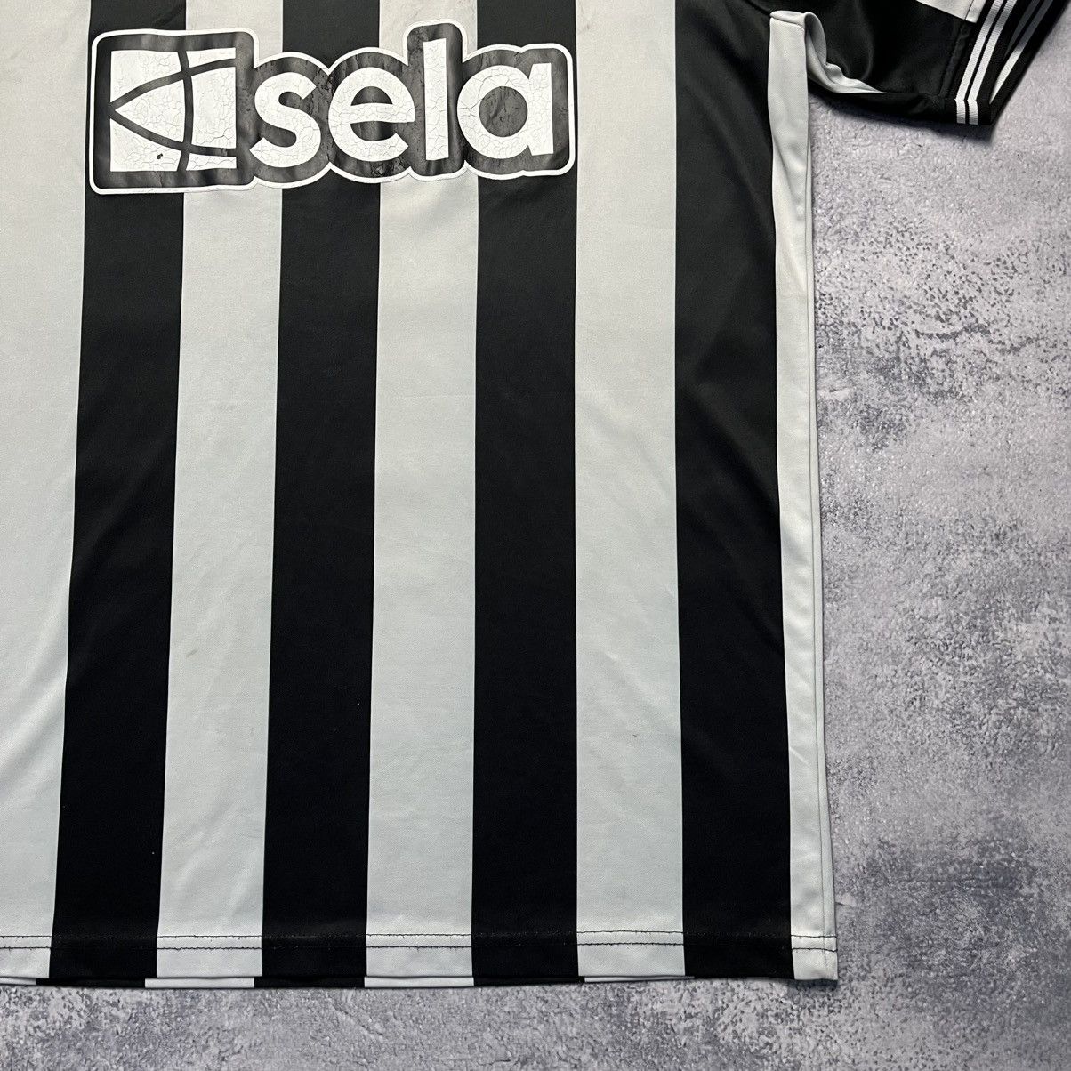 Castore Vintage Castore Newcastle United Sela Home Soccer Jersey Size US XL / EU 56 / 4 - 10 Thumbnail