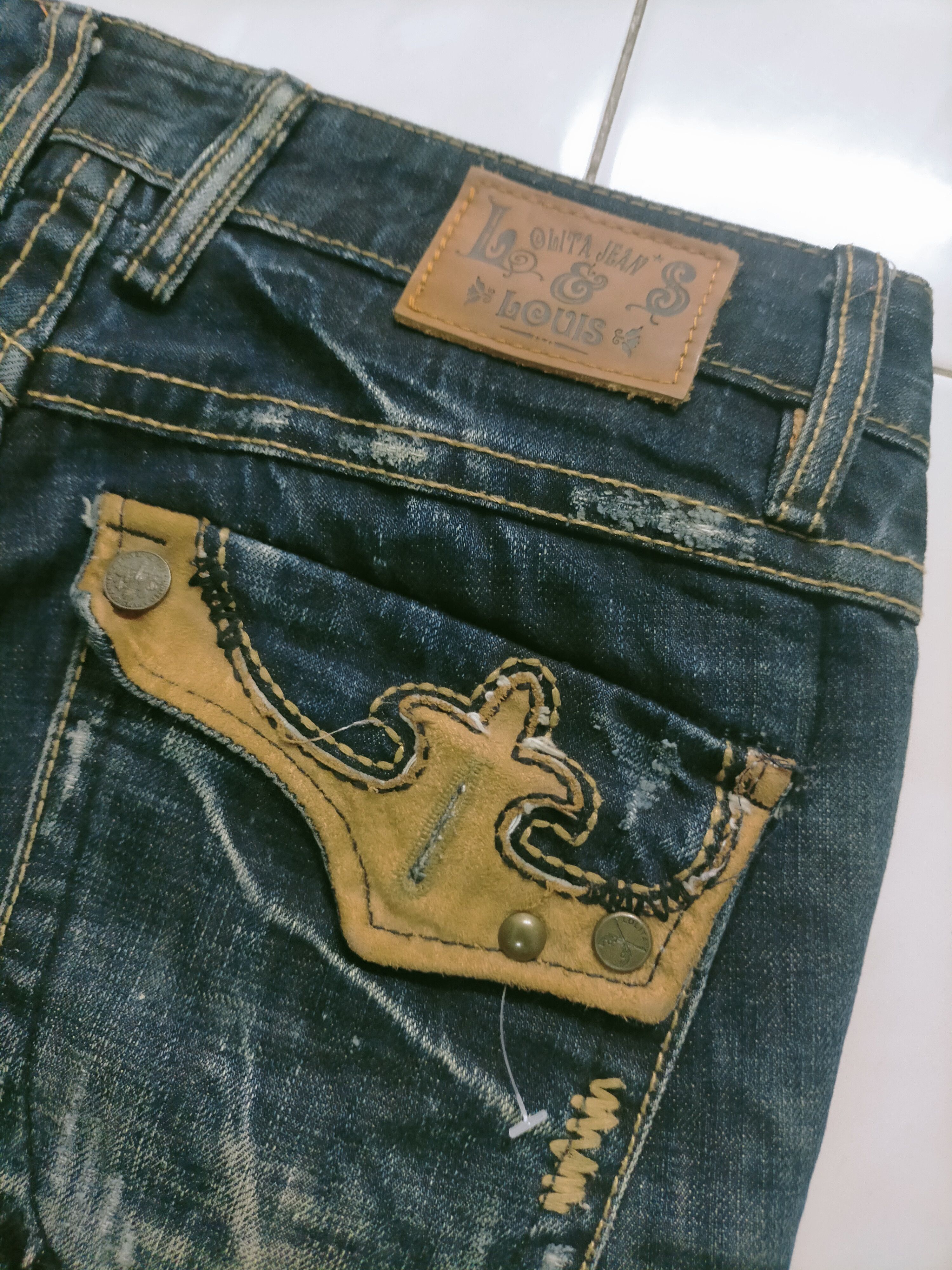 Tornado Mart 🔥 Lolita Distressed Mudwash Jeans Size US 29 - 9 Thumbnail