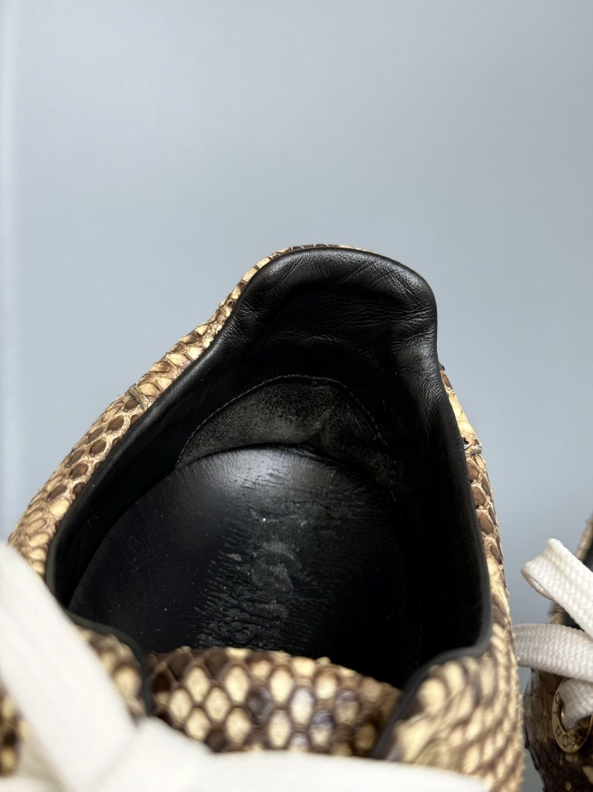 Louis Vuitton Louis Vuitton Style Python Leather Low Top Sneakers Size US 8 / IT 38 - 16 Thumbnail