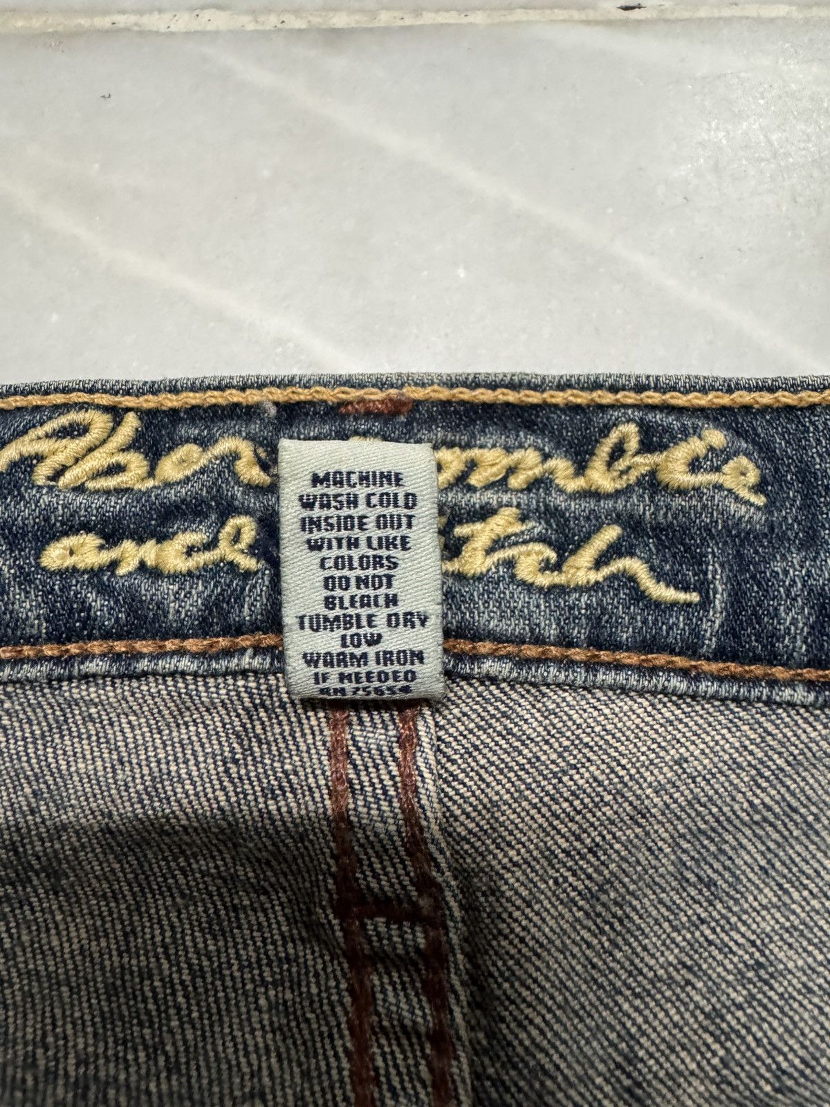 Japanese Brand VINTAGE 1990s BELL BOTTOM BOOTCUT ABERCROMBIE WHISKERS Size US 27 - 9 Thumbnail