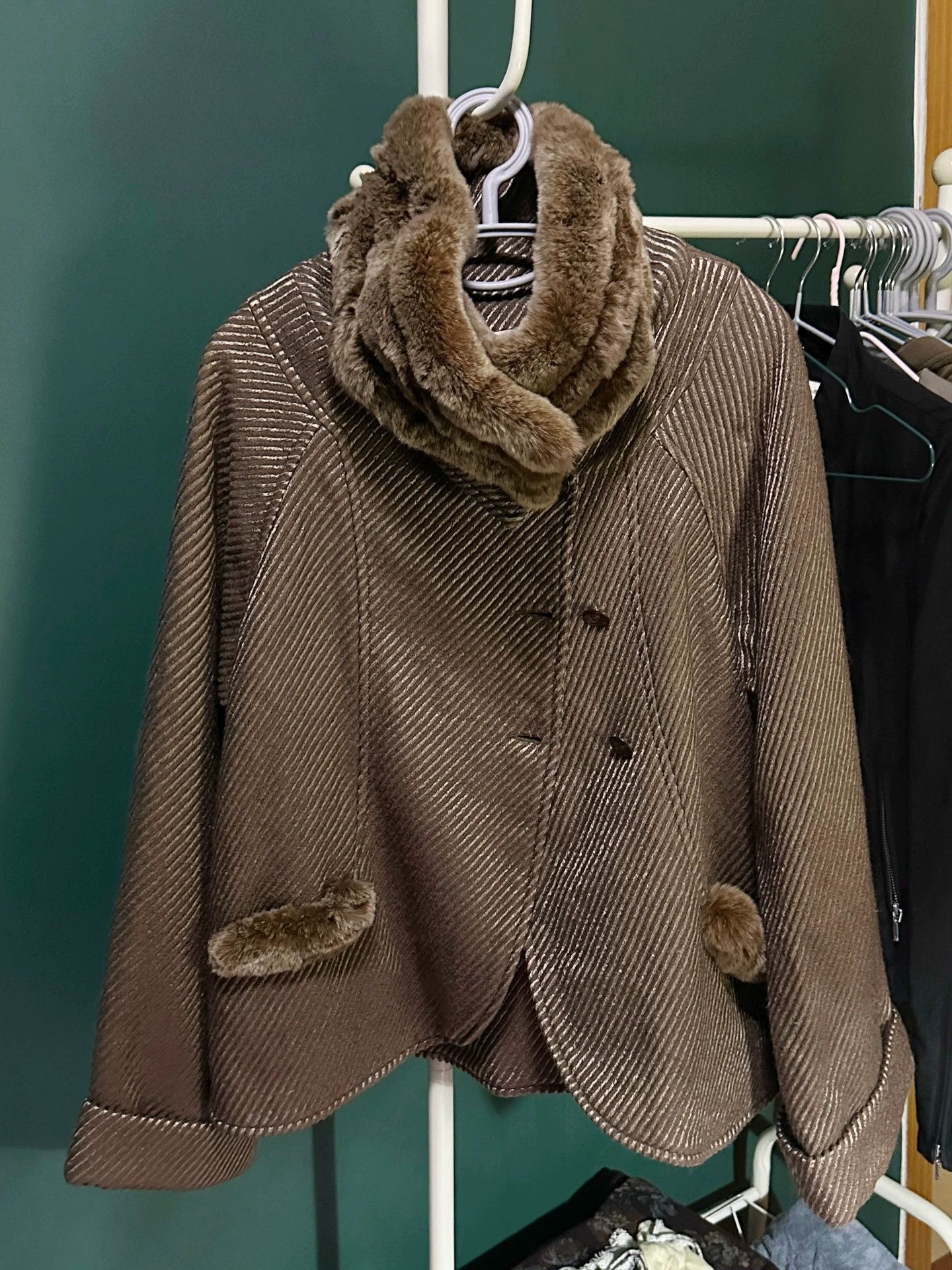 Roberto Cavalli Roberto Cavalli Brown Oversized Fur Coat 38 Size XS / US 0-2 / IT 36-38 - 1 Thumbnail