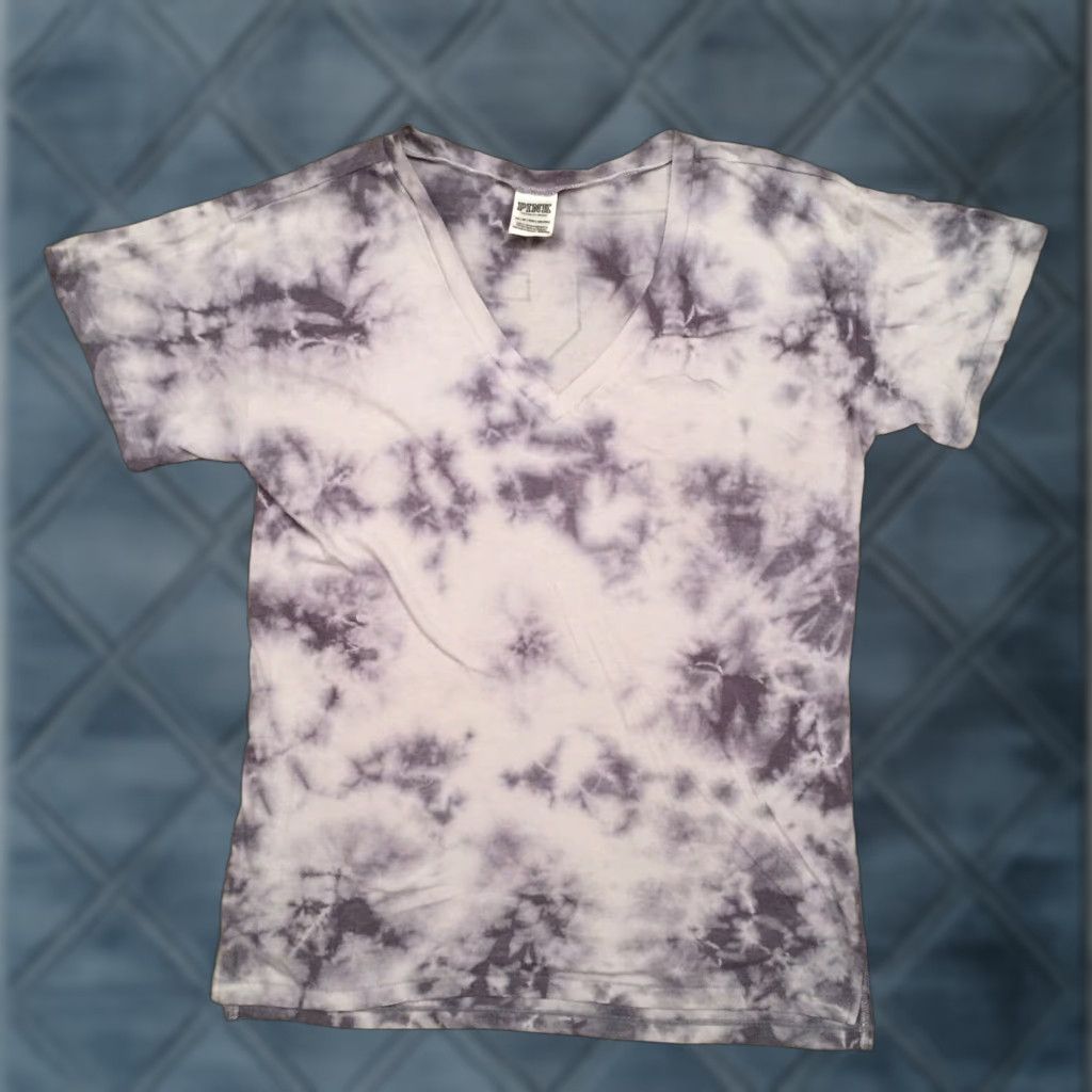 Victoria's Secret Victoria's Secret Shirt XS Purple Tie-Dye Short Sleeve Ladies VS PINK T-Shirt Multicolor V-Neck Casual Females Size XS / US 0-2 / IT 36-38 - 1 Thumbnail