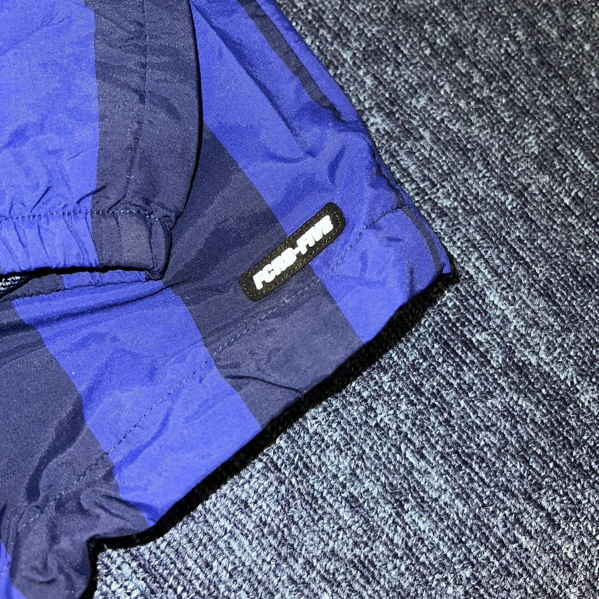 Nike Vintage 00s NIKE FCRB Stripe Hooded Windbreaker Jacket Size US XXL / EU 58 / 5 - 12 Thumbnail