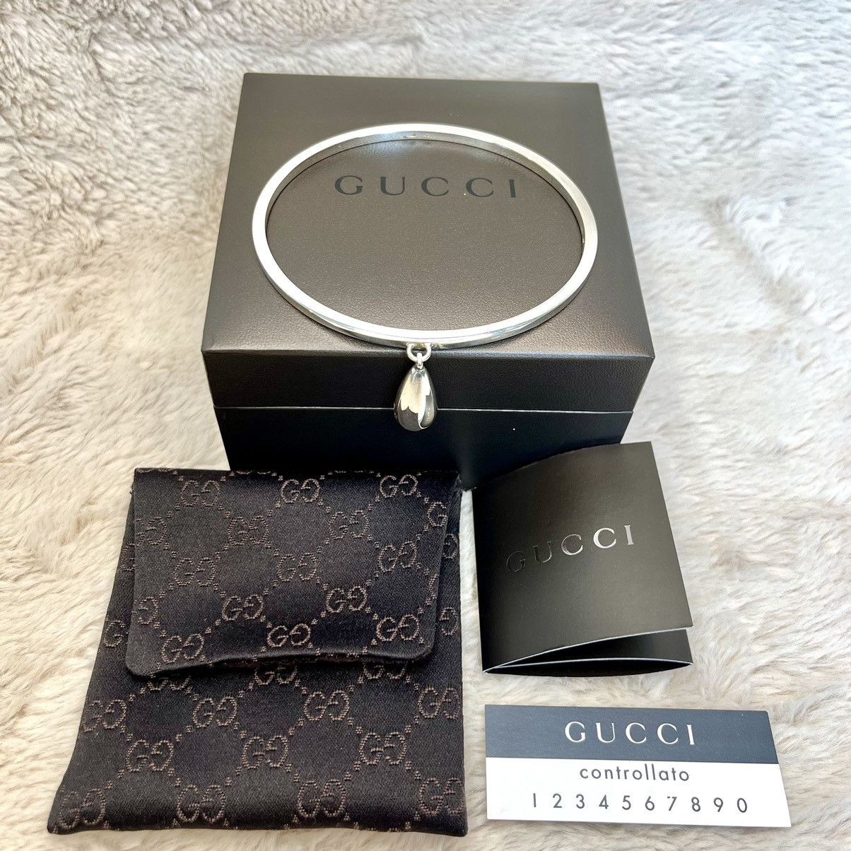 Gucci Gucci Sterling Silver Teardrop Bangle Bracelet Size ONE SIZE - 3 Thumbnail