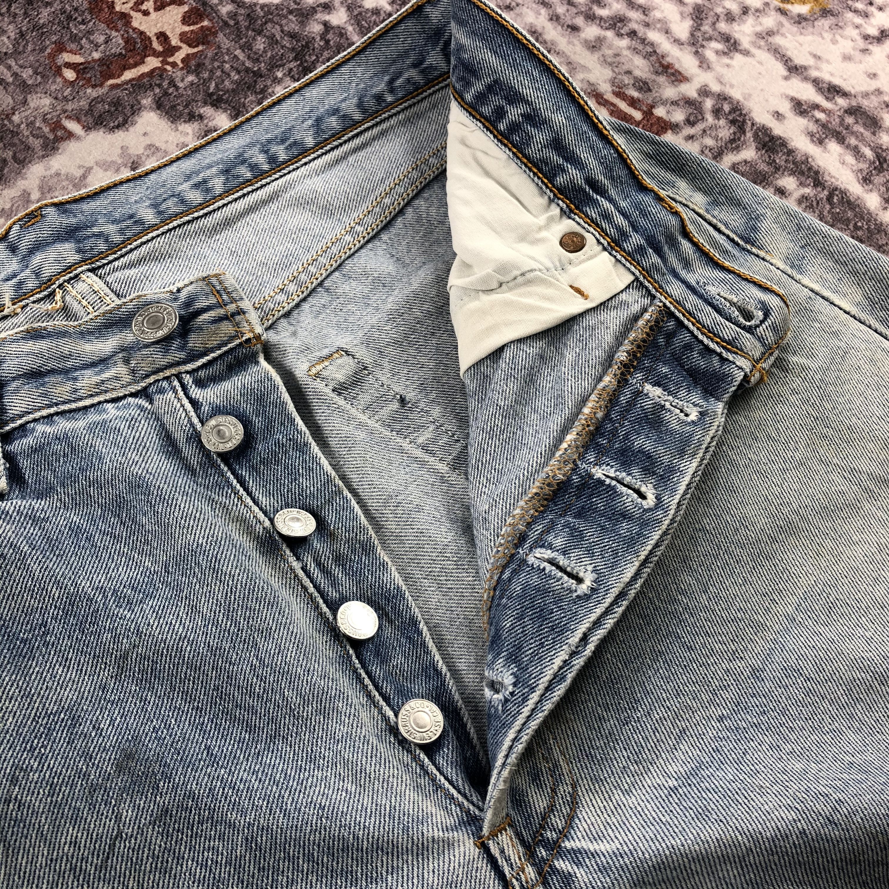 Levi's × Vintage 90s Vintage Light Wash Levis 501 Jeans-JM2595 Size US 33 - 8 Thumbnail